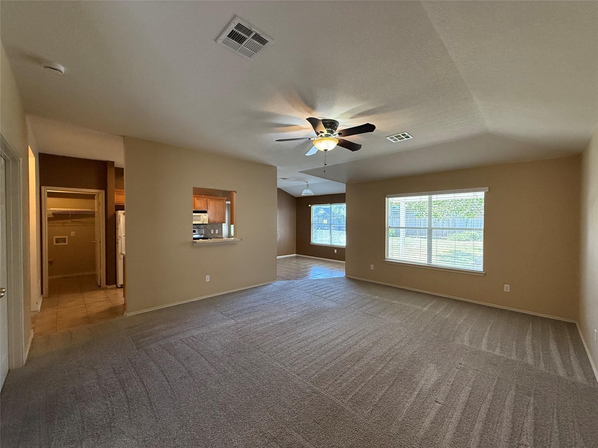 2312 Pearson Way Property Photo 4