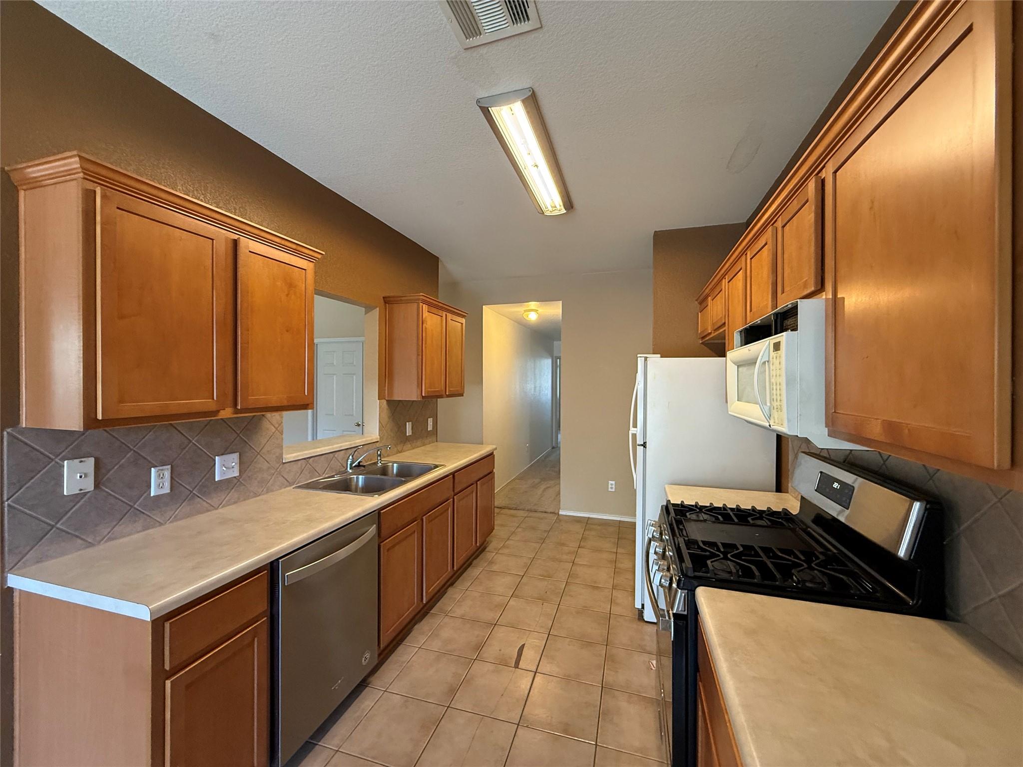 2312 Pearson Way Property Photo 11