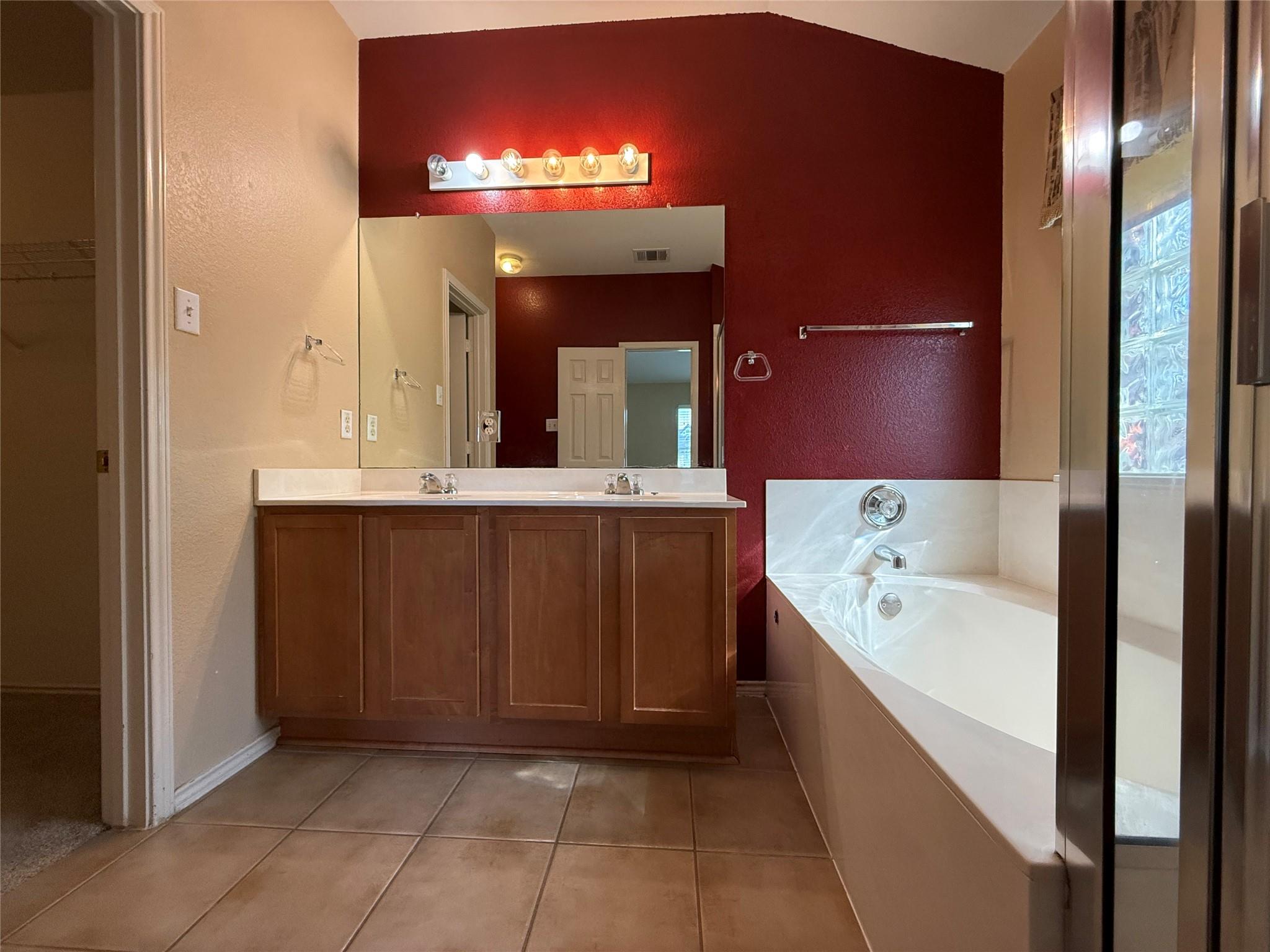 2312 Pearson Way Property Photo 17