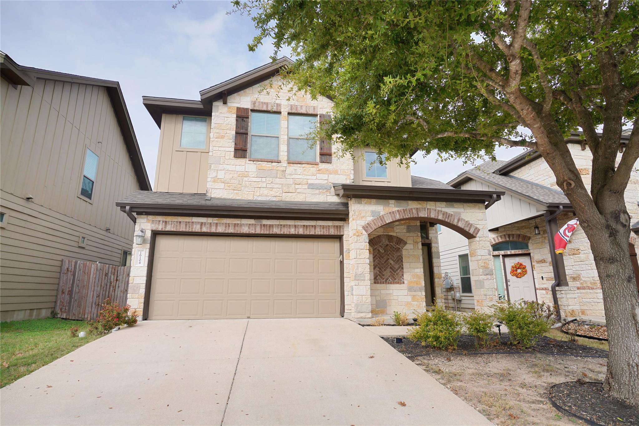 16104 Travesia Way Property Photo 1