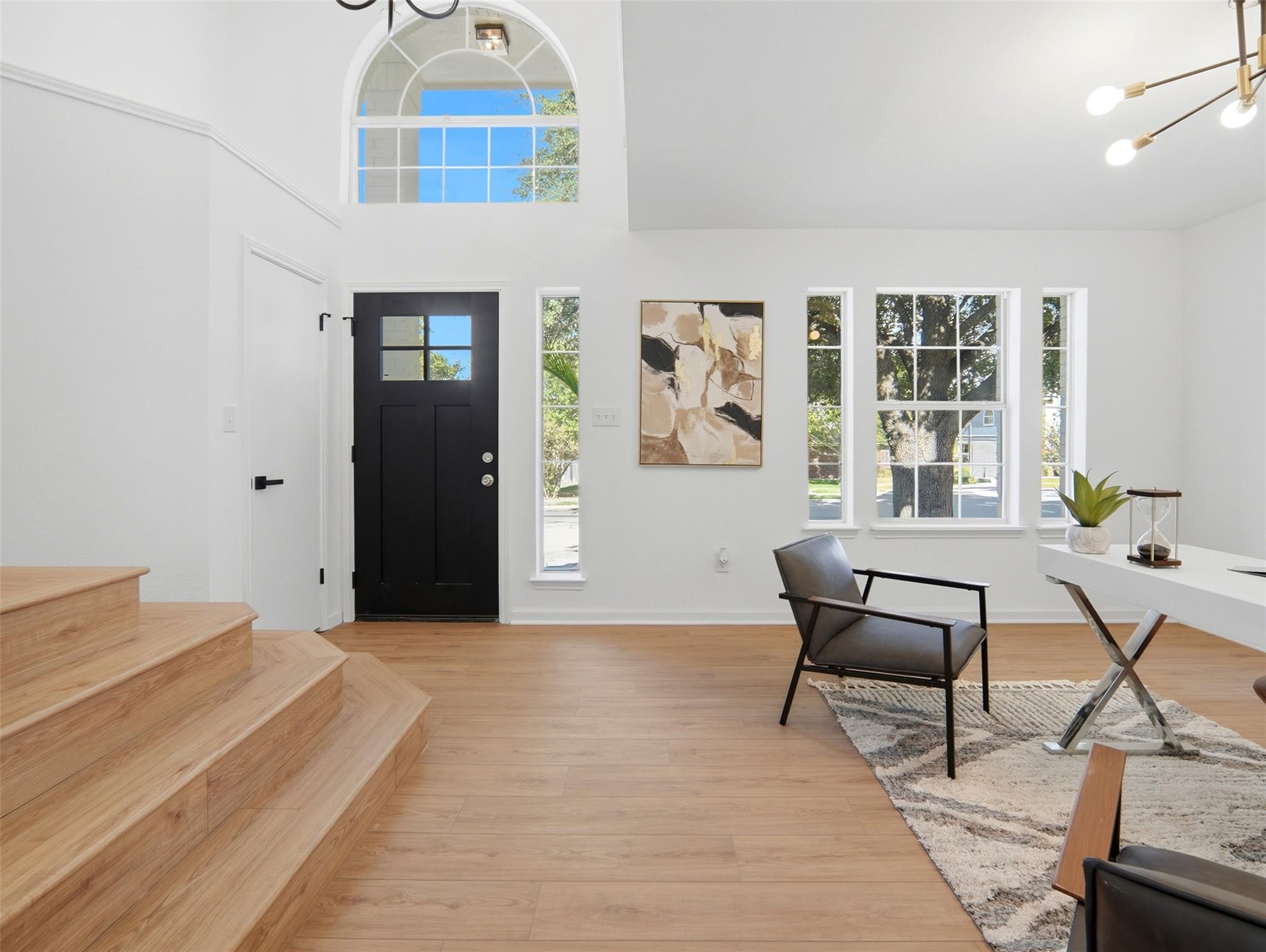 1808 Whirlwind Trl Property Photo 3