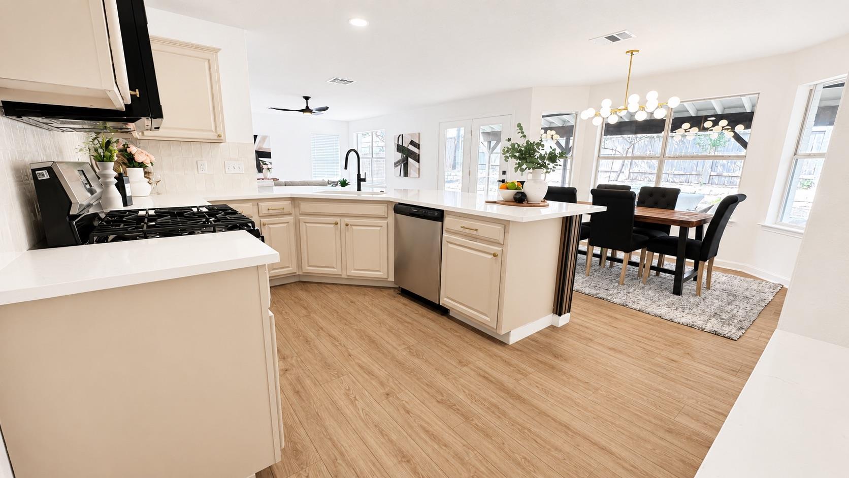 1808 Whirlwind Trl Property Photo 11