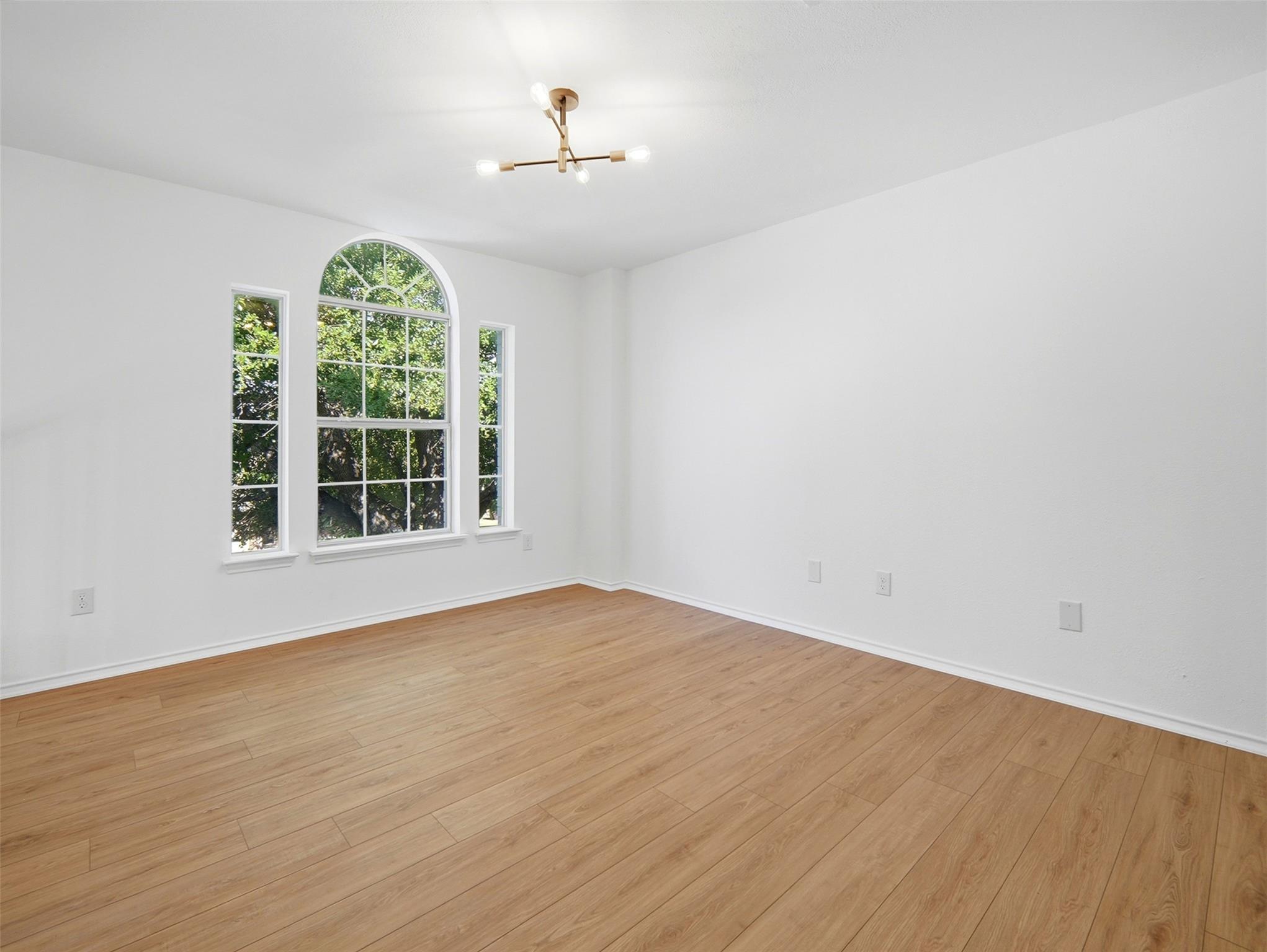 1808 Whirlwind Trl Property Photo 27