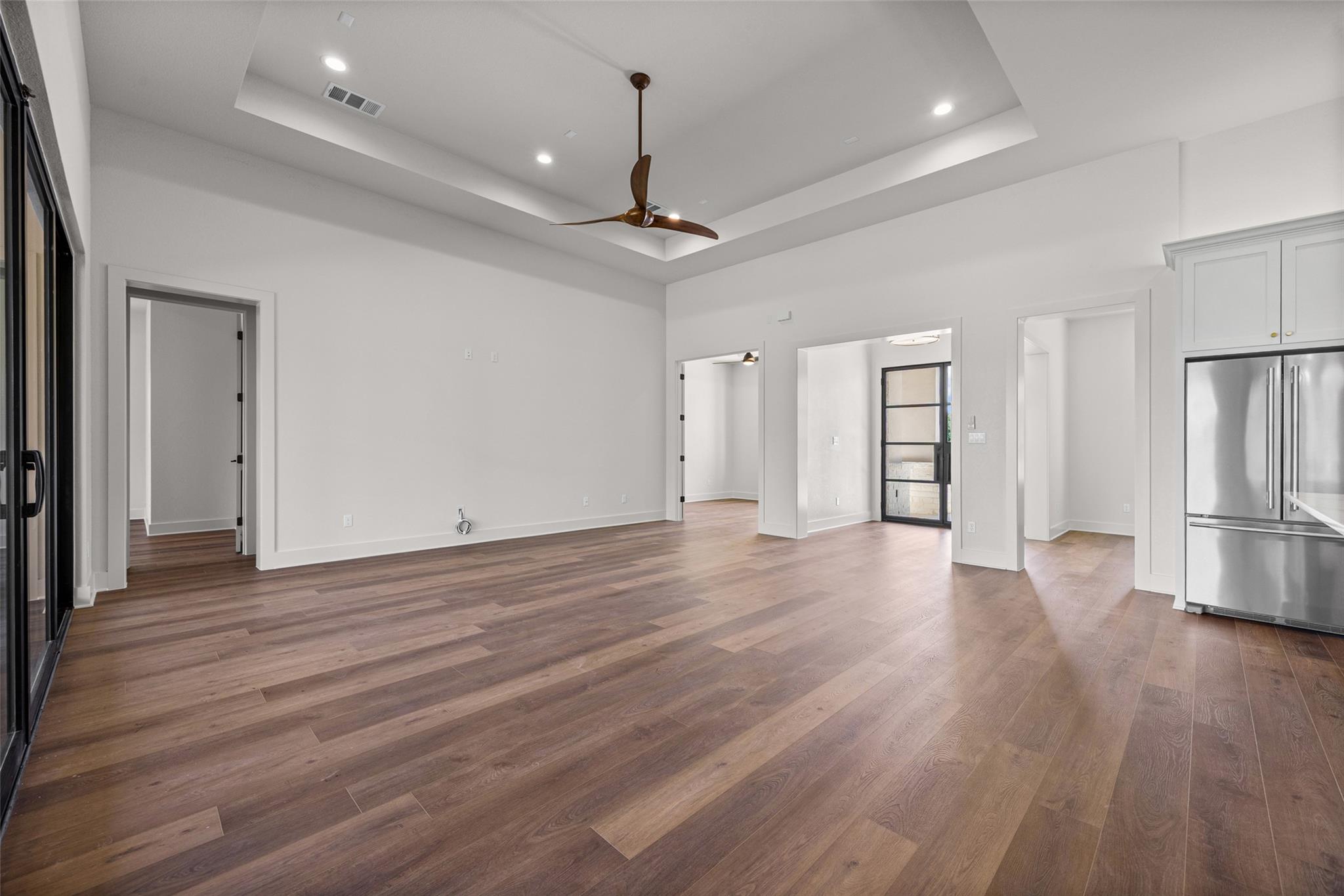 112 Winchester None Property Photo 14