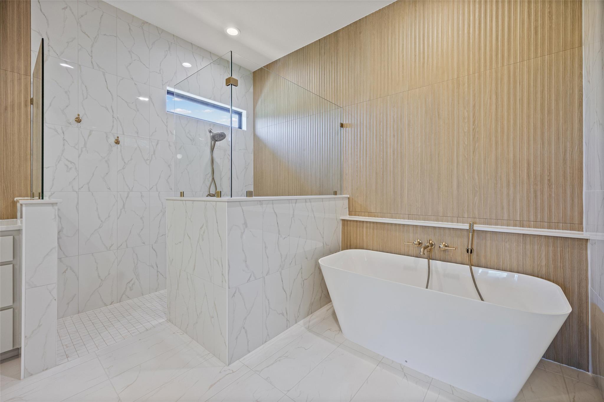112 Winchester None Property Photo 18