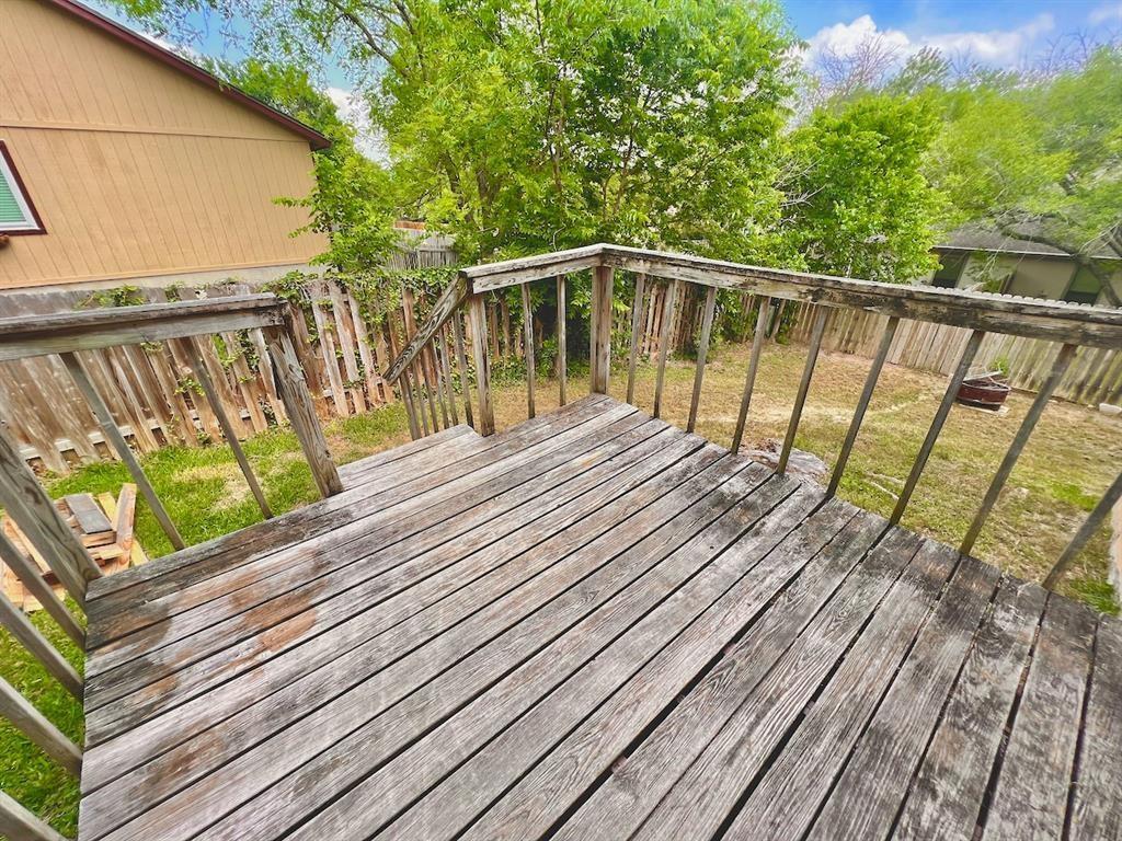 367 Fantail Loop #b Property Photo 18