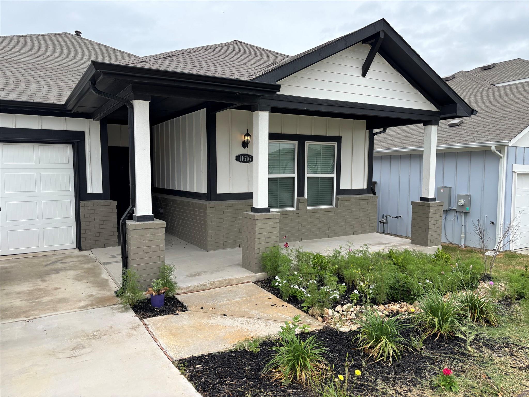 11616 Comano Dr Property Photo 4