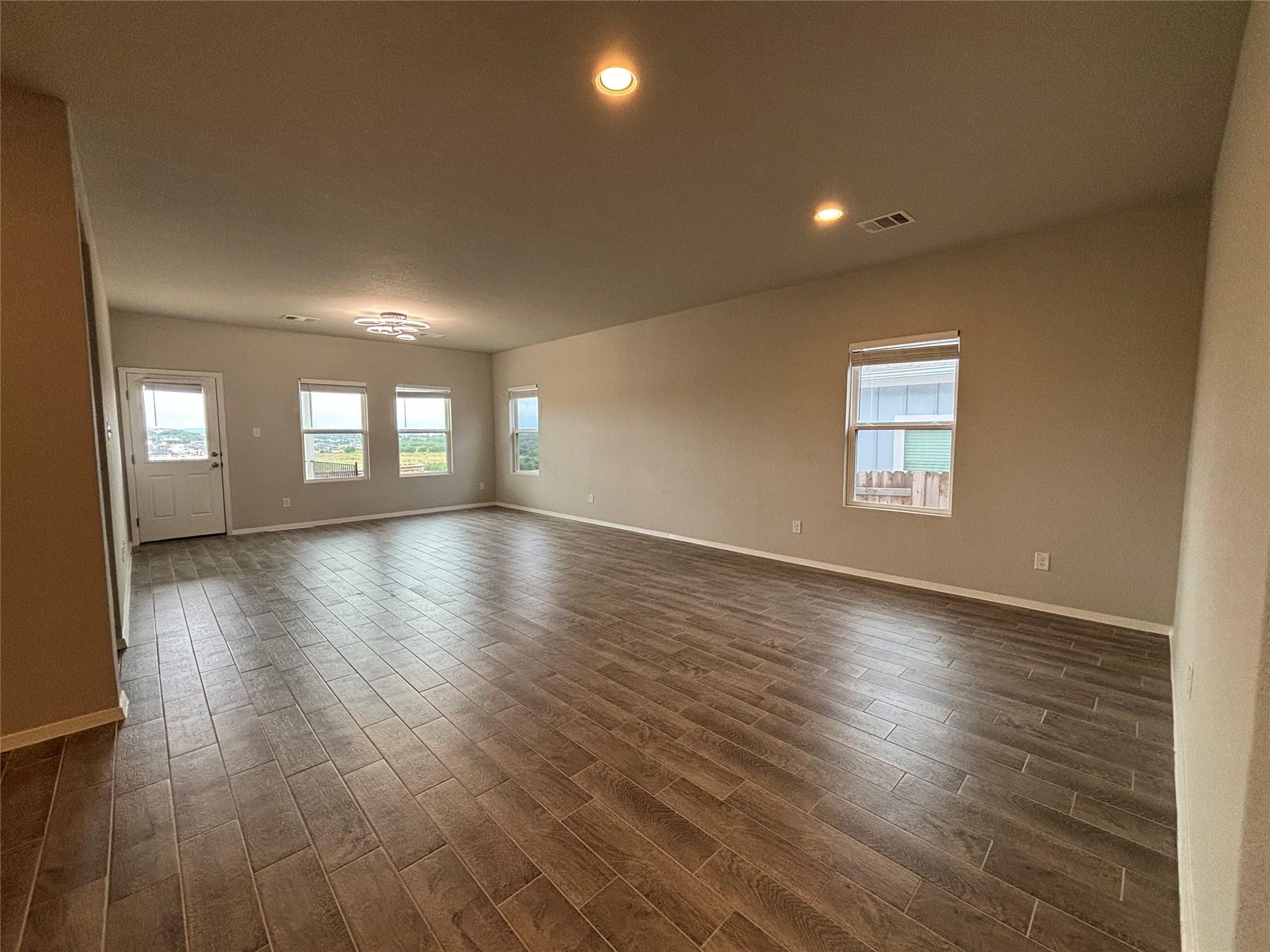 11616 Comano Dr Property Photo 5