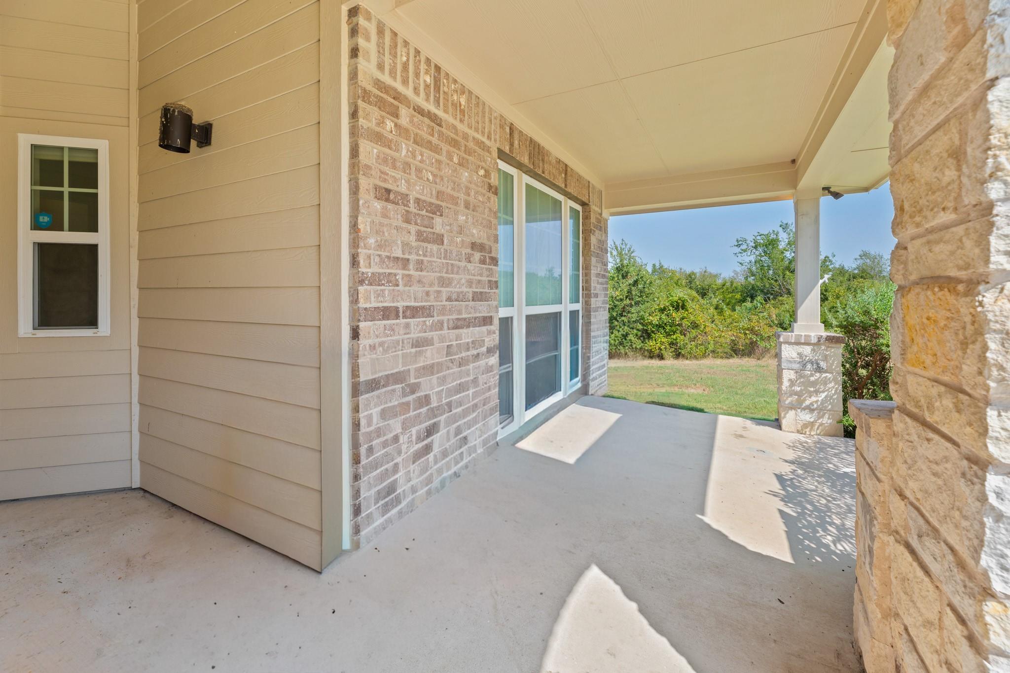 16301 Fetching Ave Property Photo 4