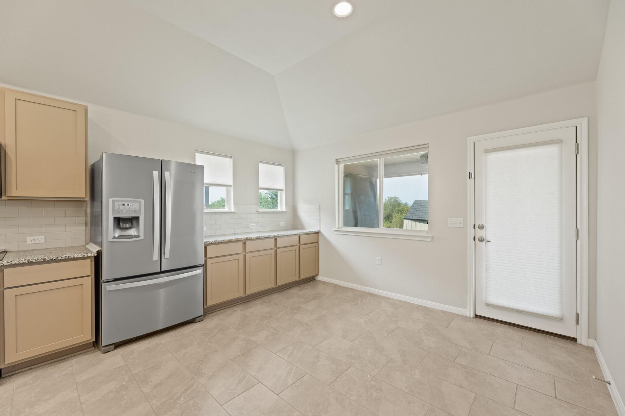 16301 Fetching Ave Property Photo 12