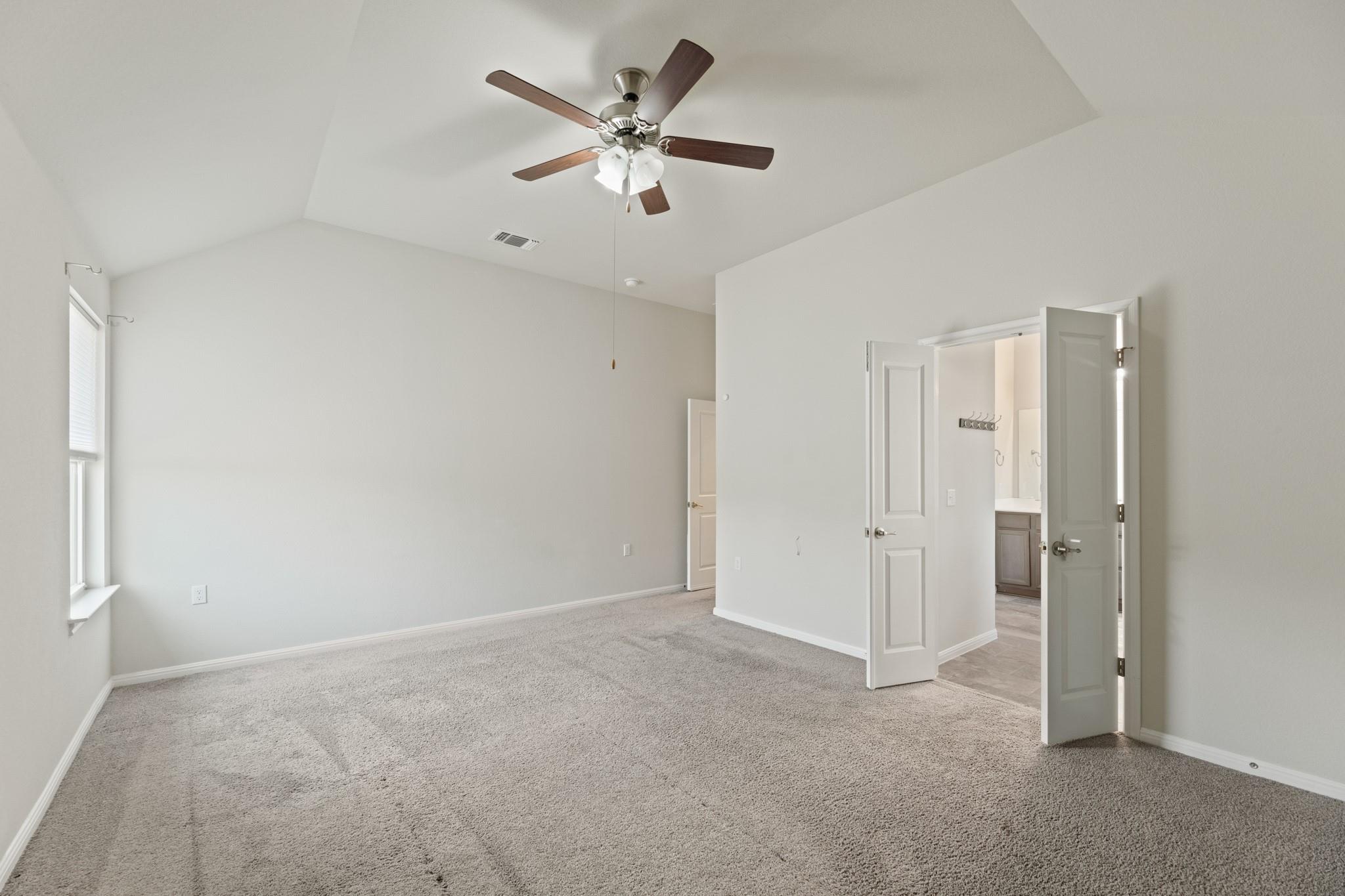 16301 Fetching Ave Property Photo 18