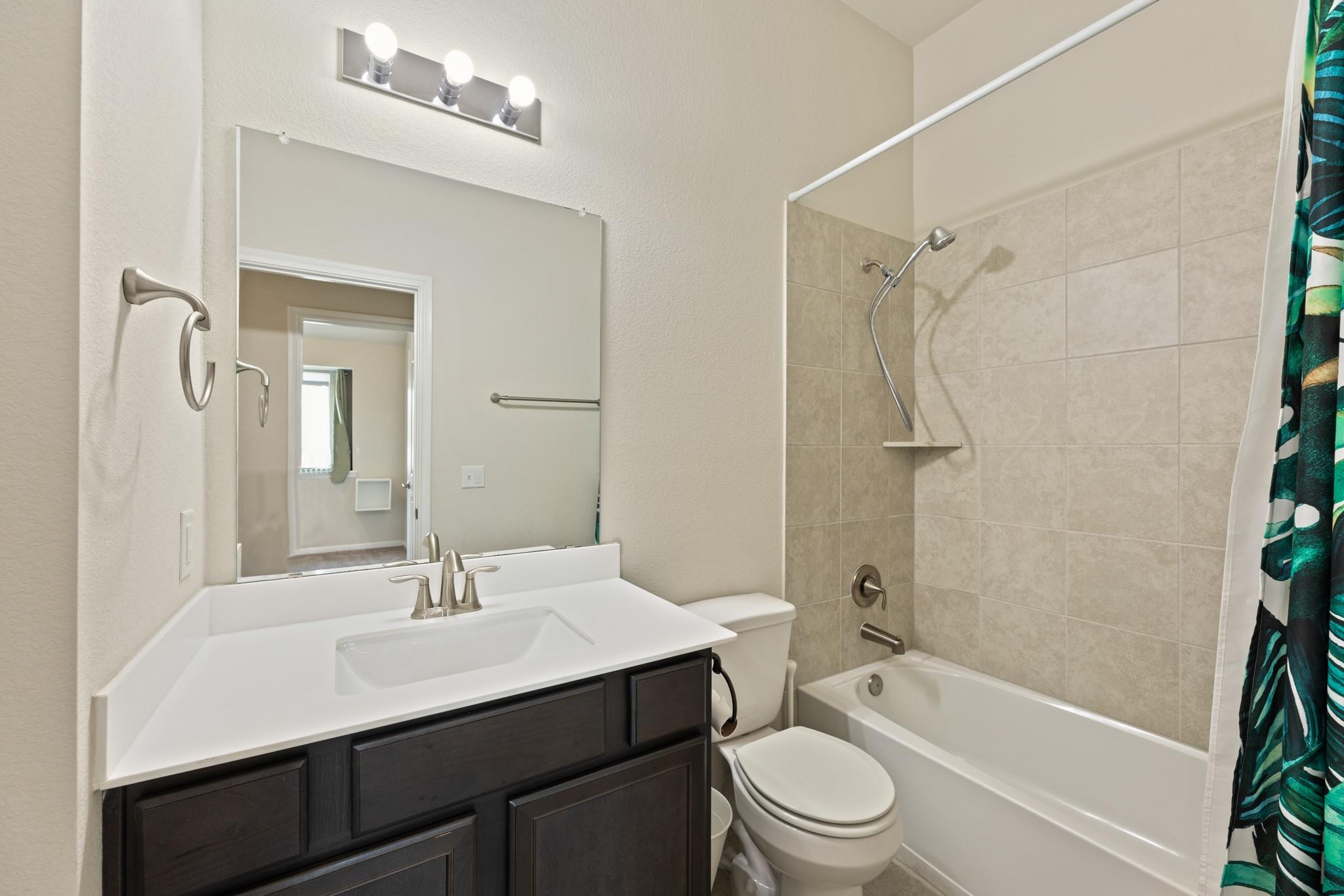 16301 Fetching Ave Property Photo 25
