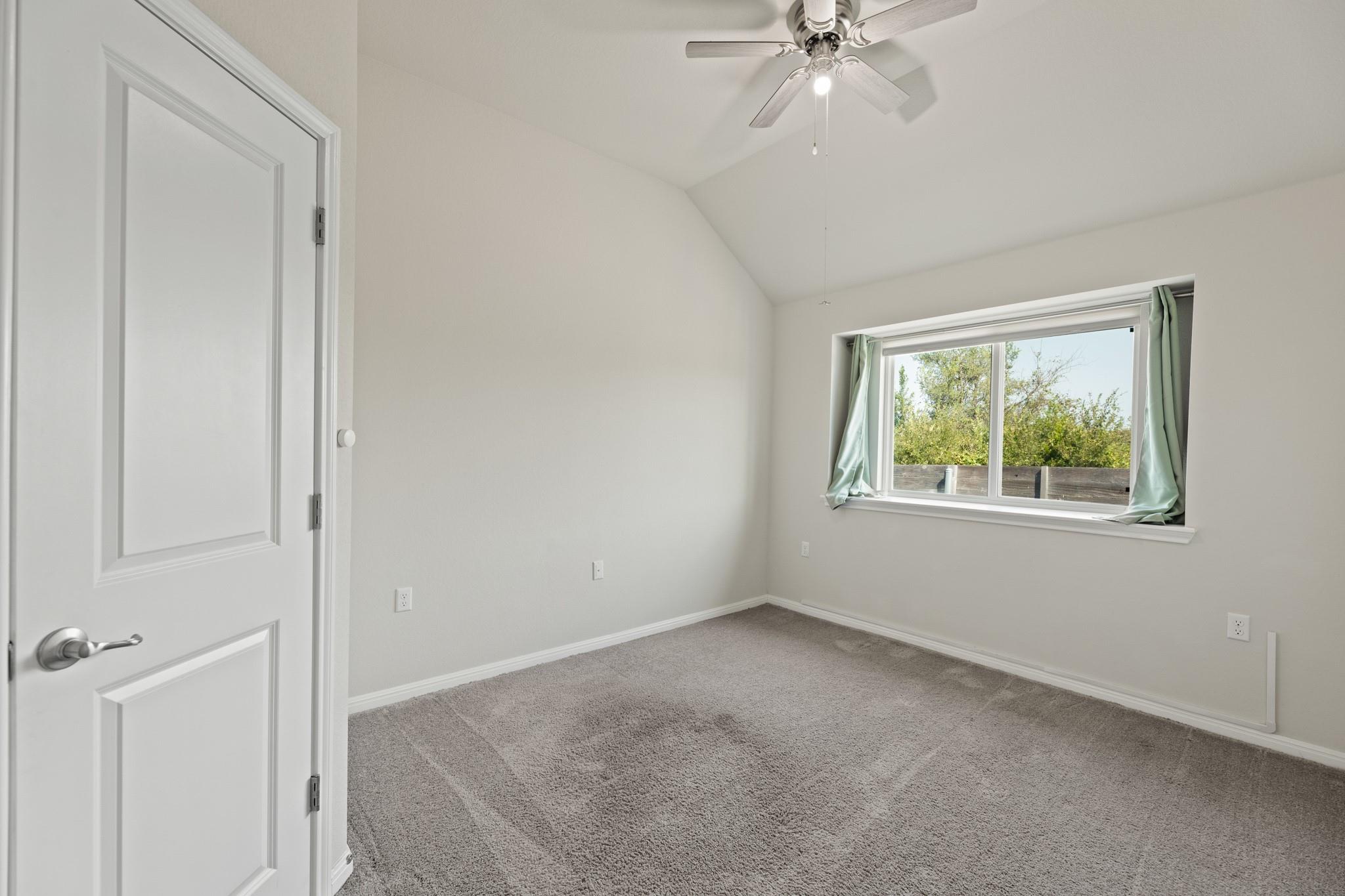 16301 Fetching Ave Property Photo 26