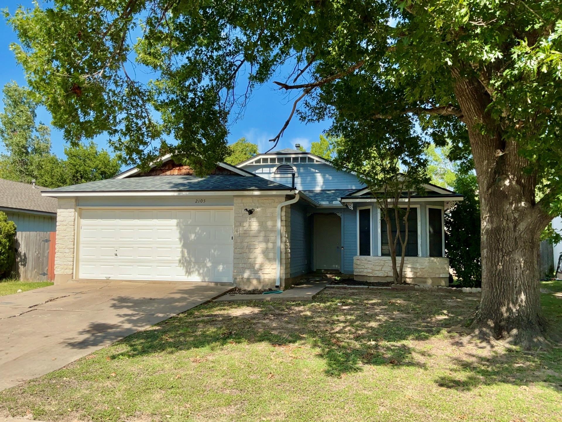 2105 Balsam Way Property Photo 1
