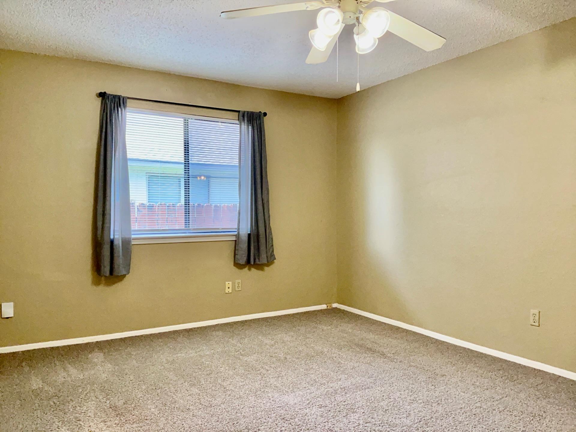 2105 Balsam Way Property Photo 12