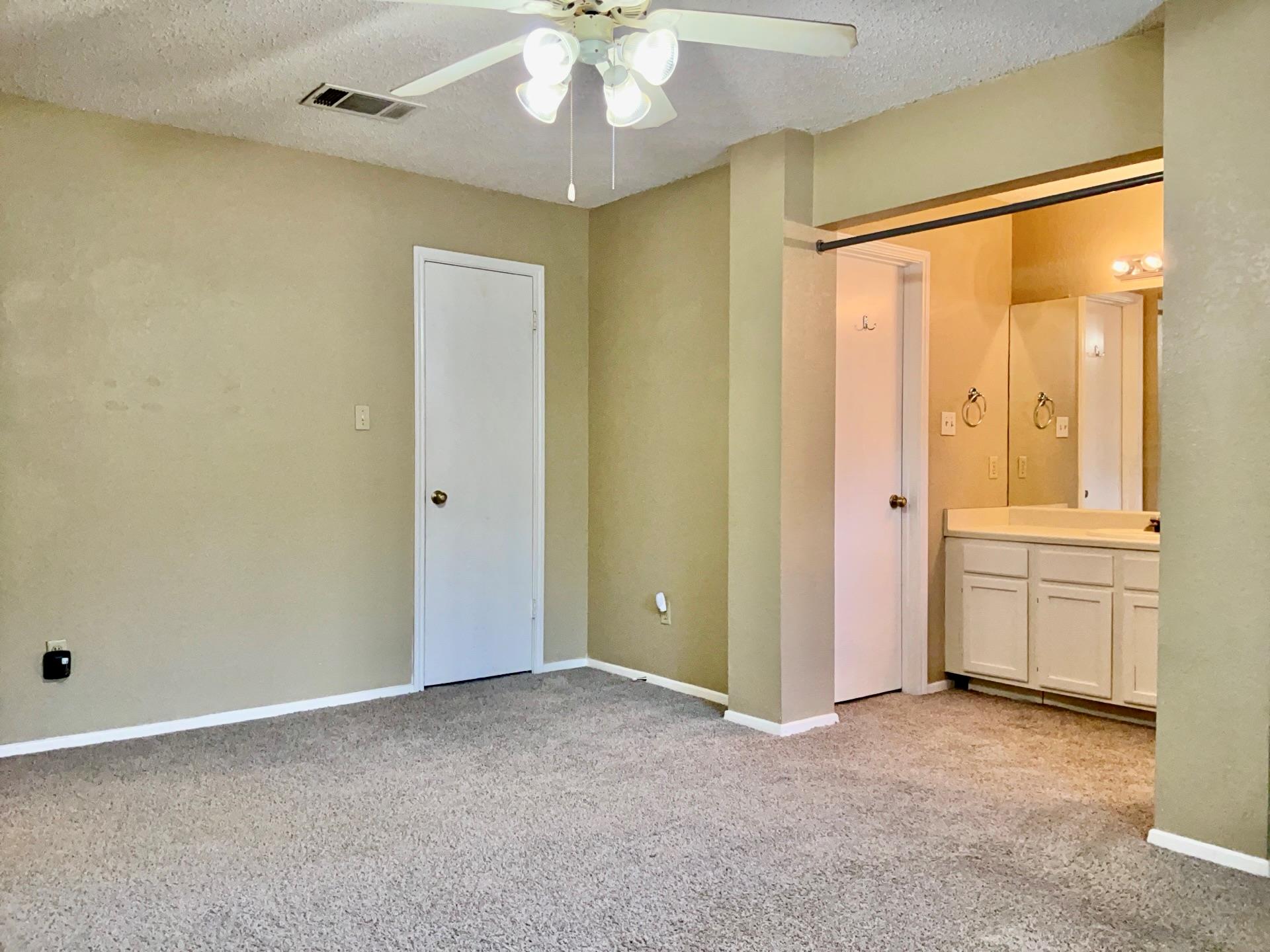 2105 Balsam Way Property Photo 14