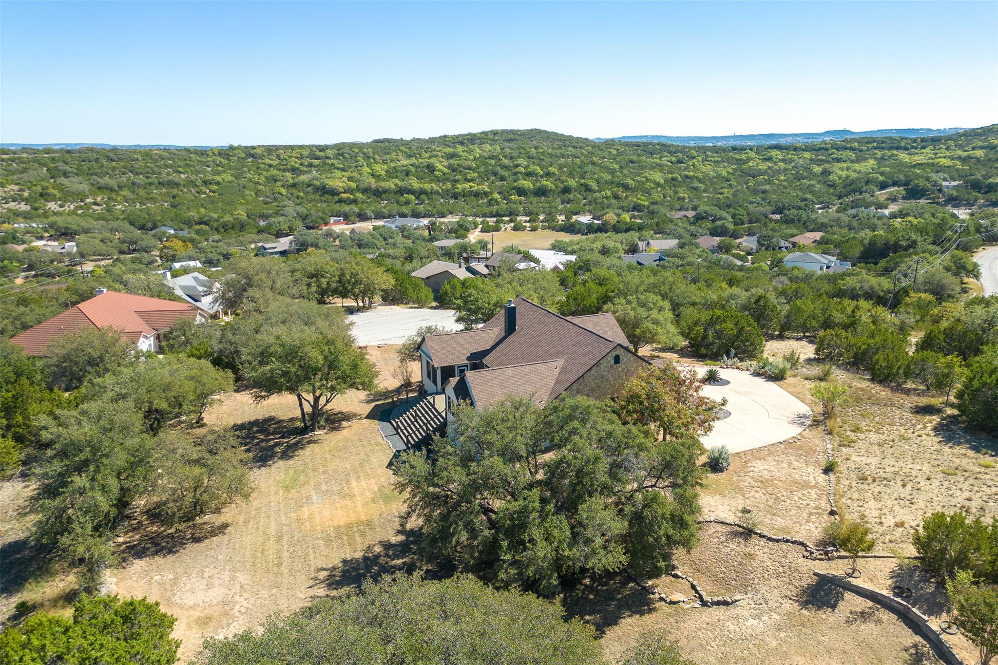 702 E Summit Dr Property Photo 23