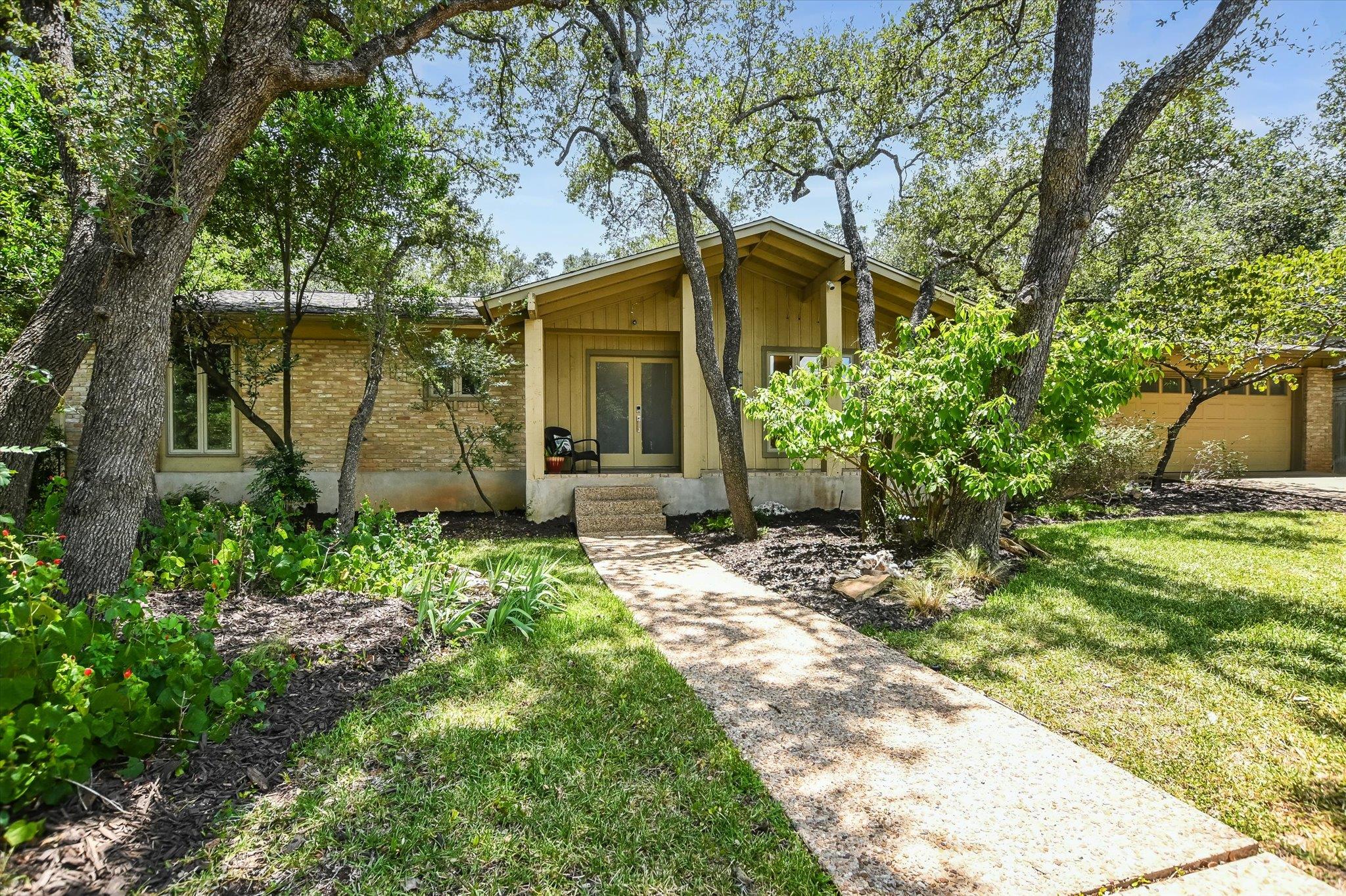 7509 Stonecliff Cir Property Photo 1