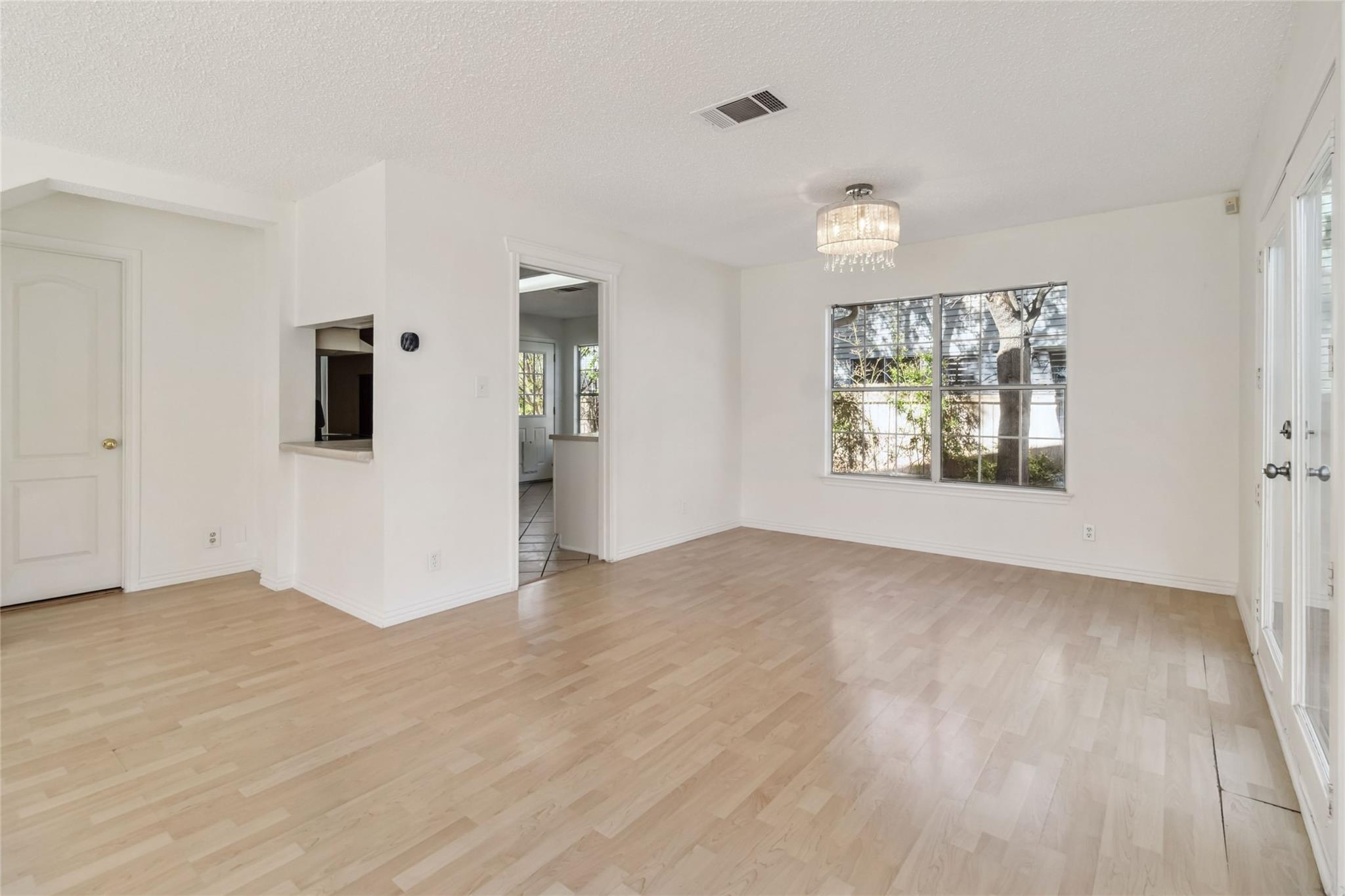 4320 Dos Cabezas Dr Property Photo 6