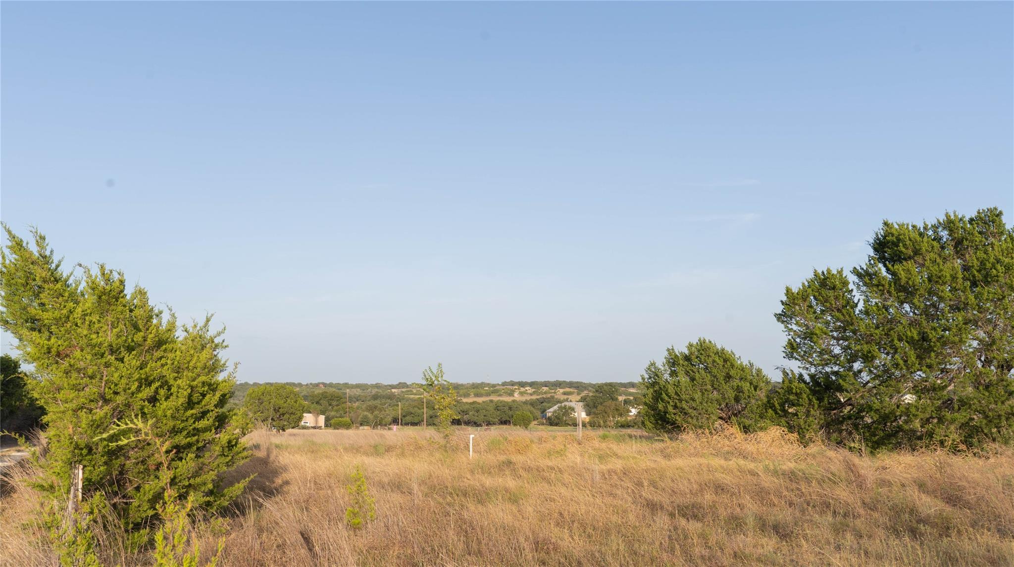 591 Ramms Dr Property Photo 8