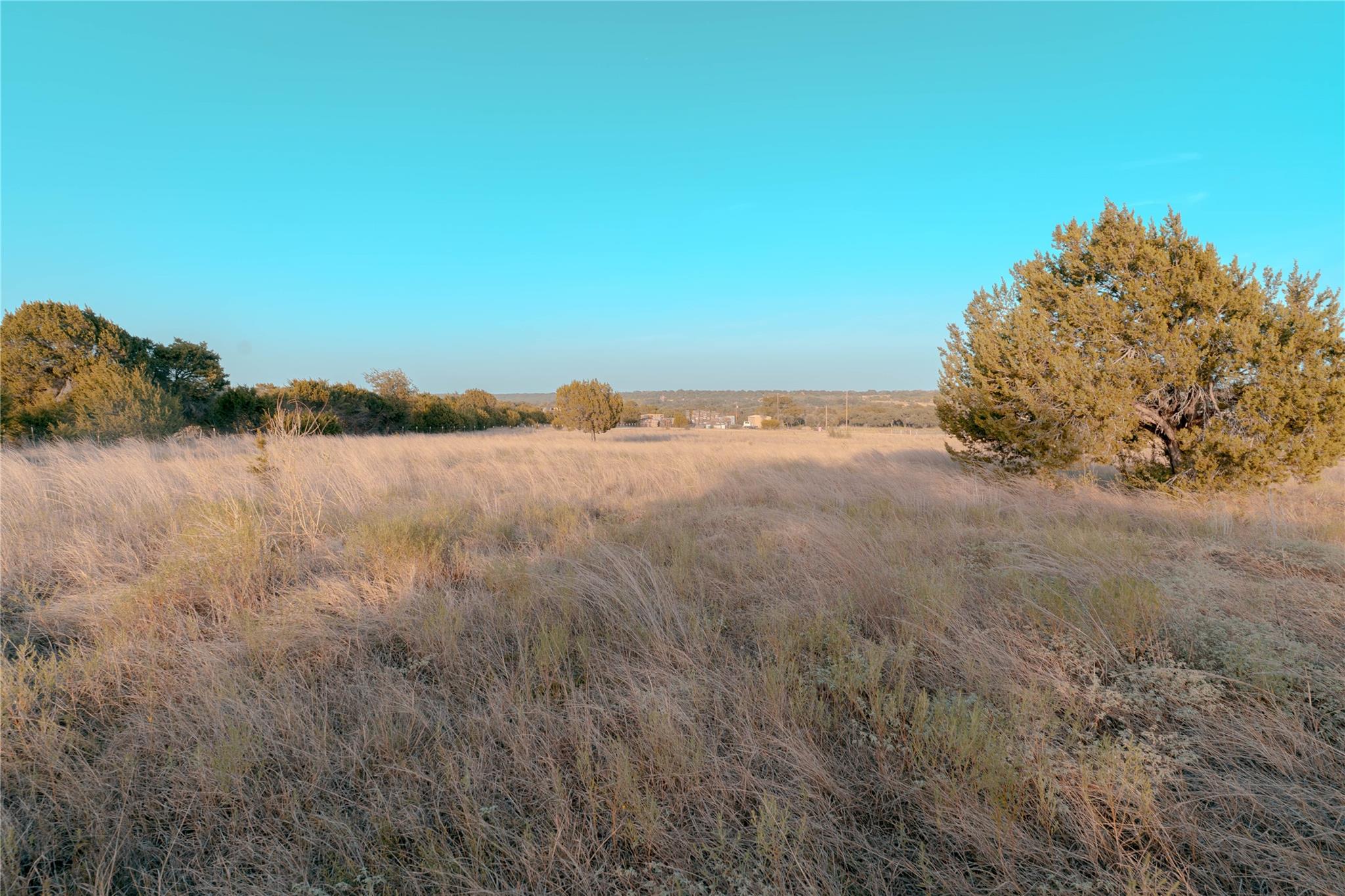 591 Ramms Dr Property Photo 16