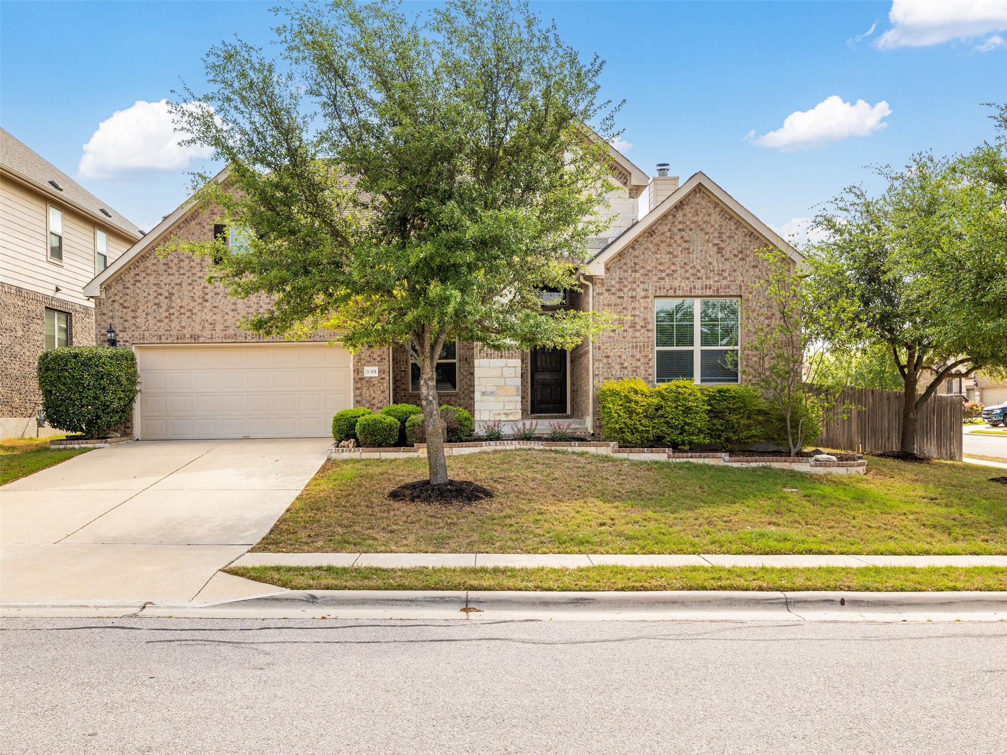21301 Merveil Dr Property Photo 1
