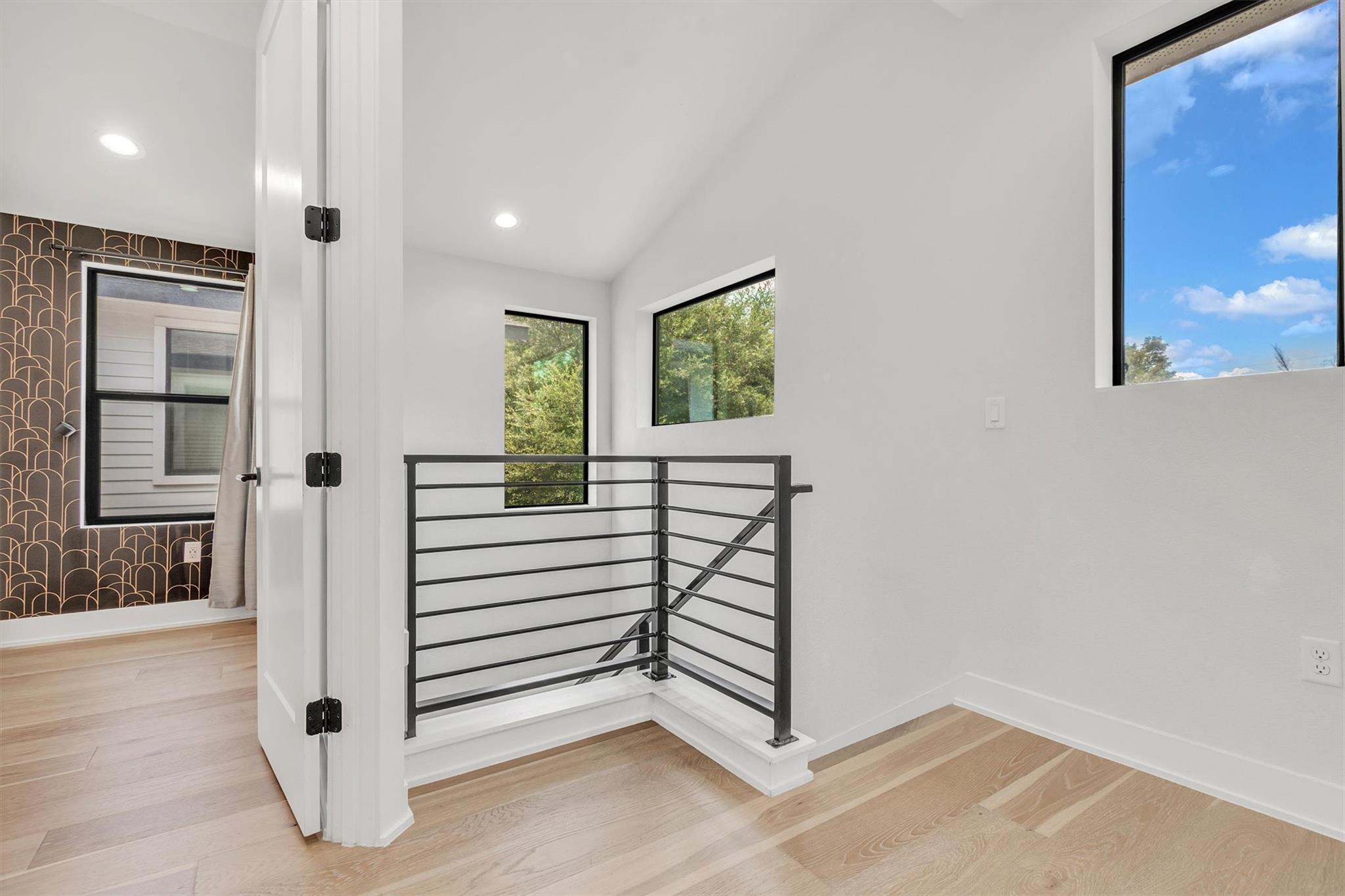 408 W Odell St #2 Property Photo 14