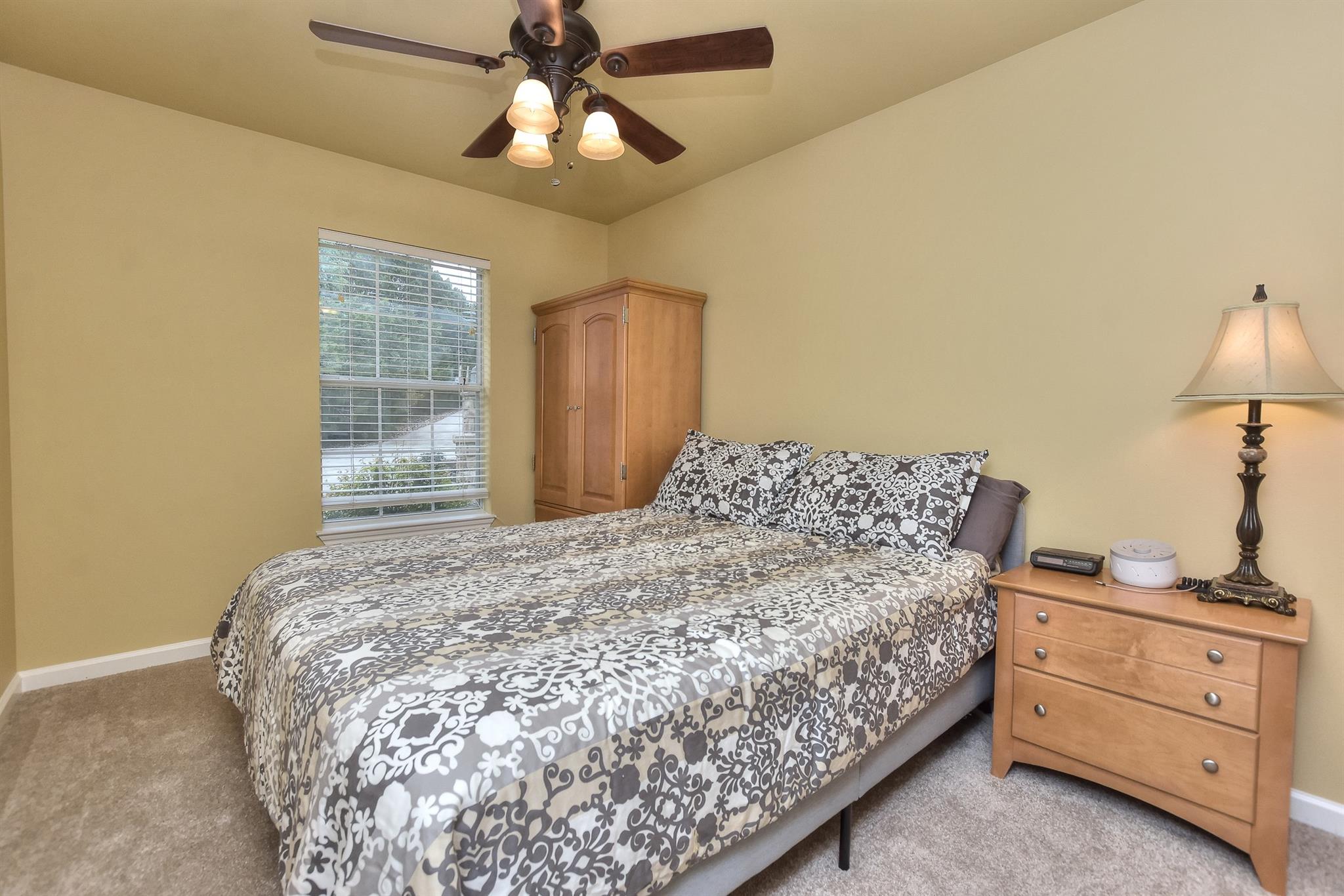 22313 Honeycomb Ln Property Photo 13