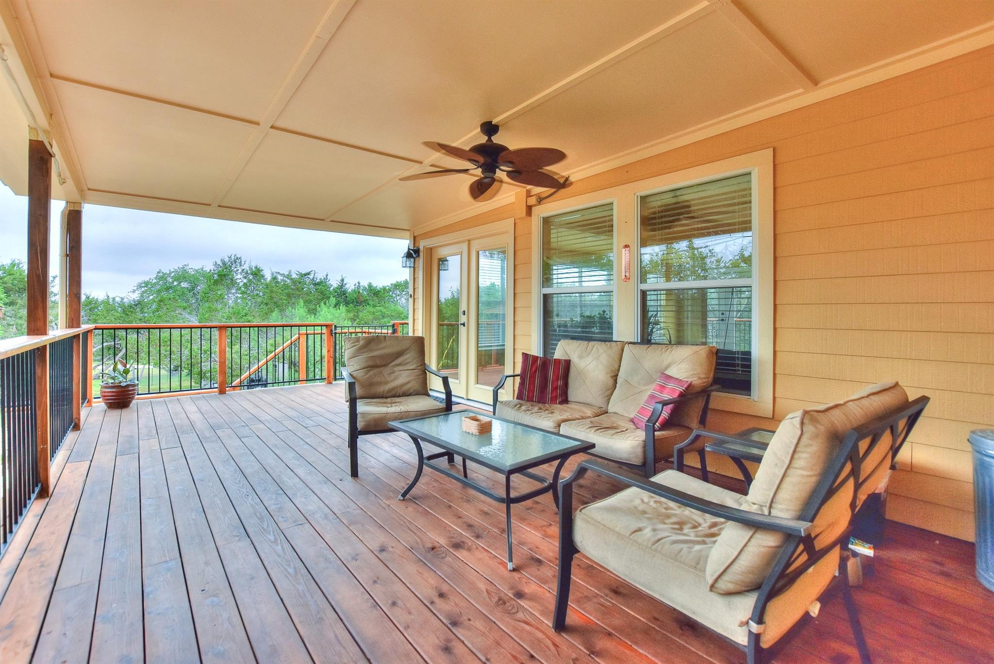 22313 Honeycomb Ln Property Photo 16