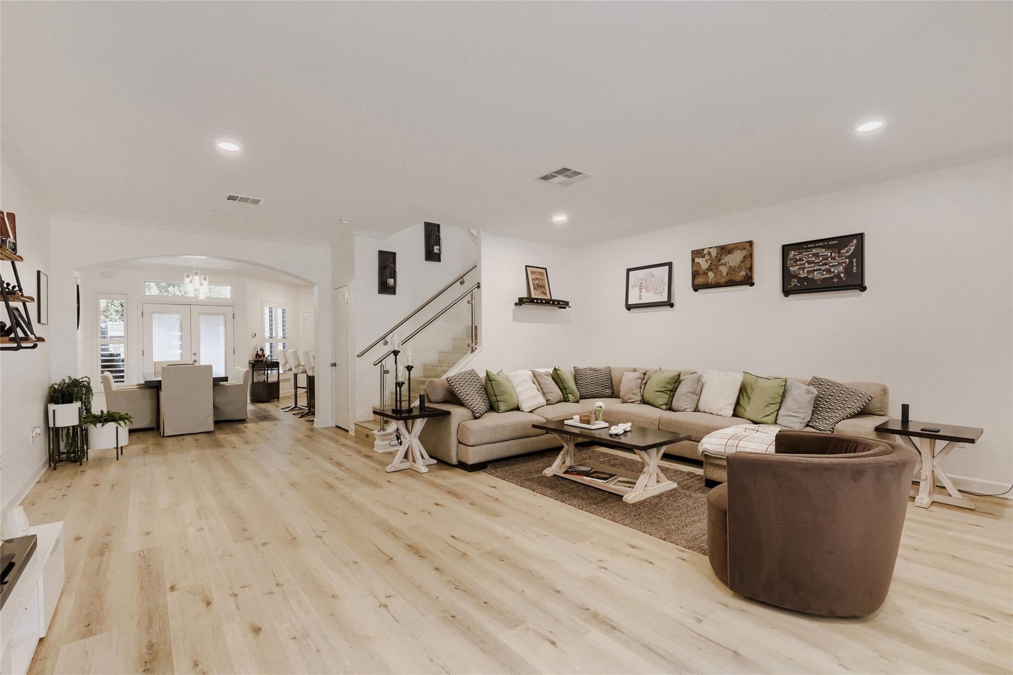 12285 Mulligan Glen Ct #d Property Photo 5
