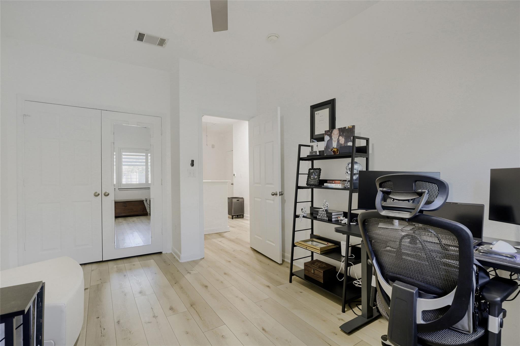 12285 Mulligan Glen Ct #d Property Photo 15
