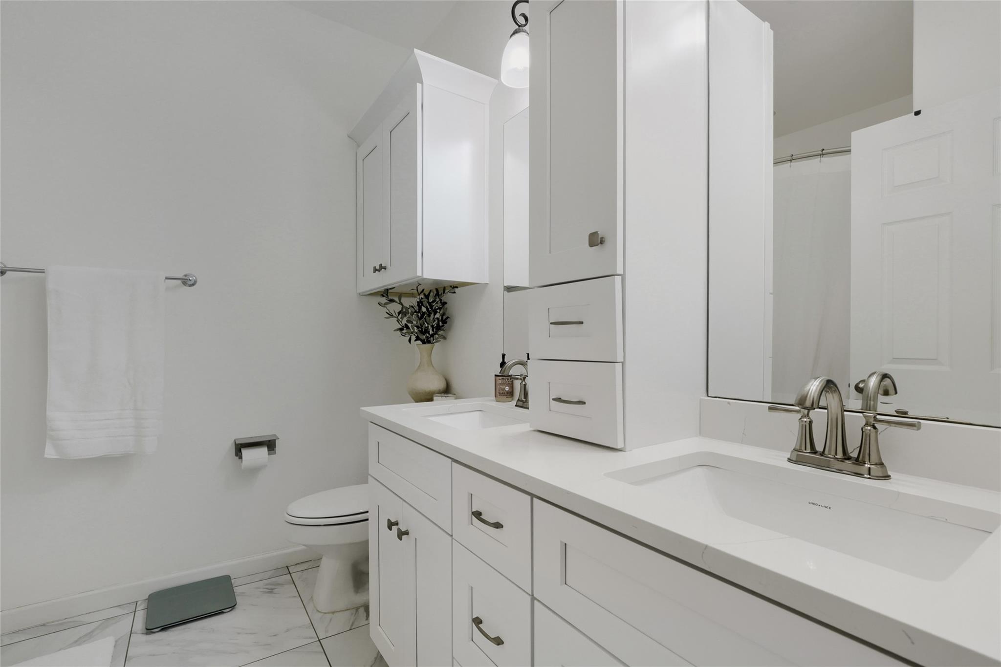 12285 Mulligan Glen Ct #d Property Photo 20