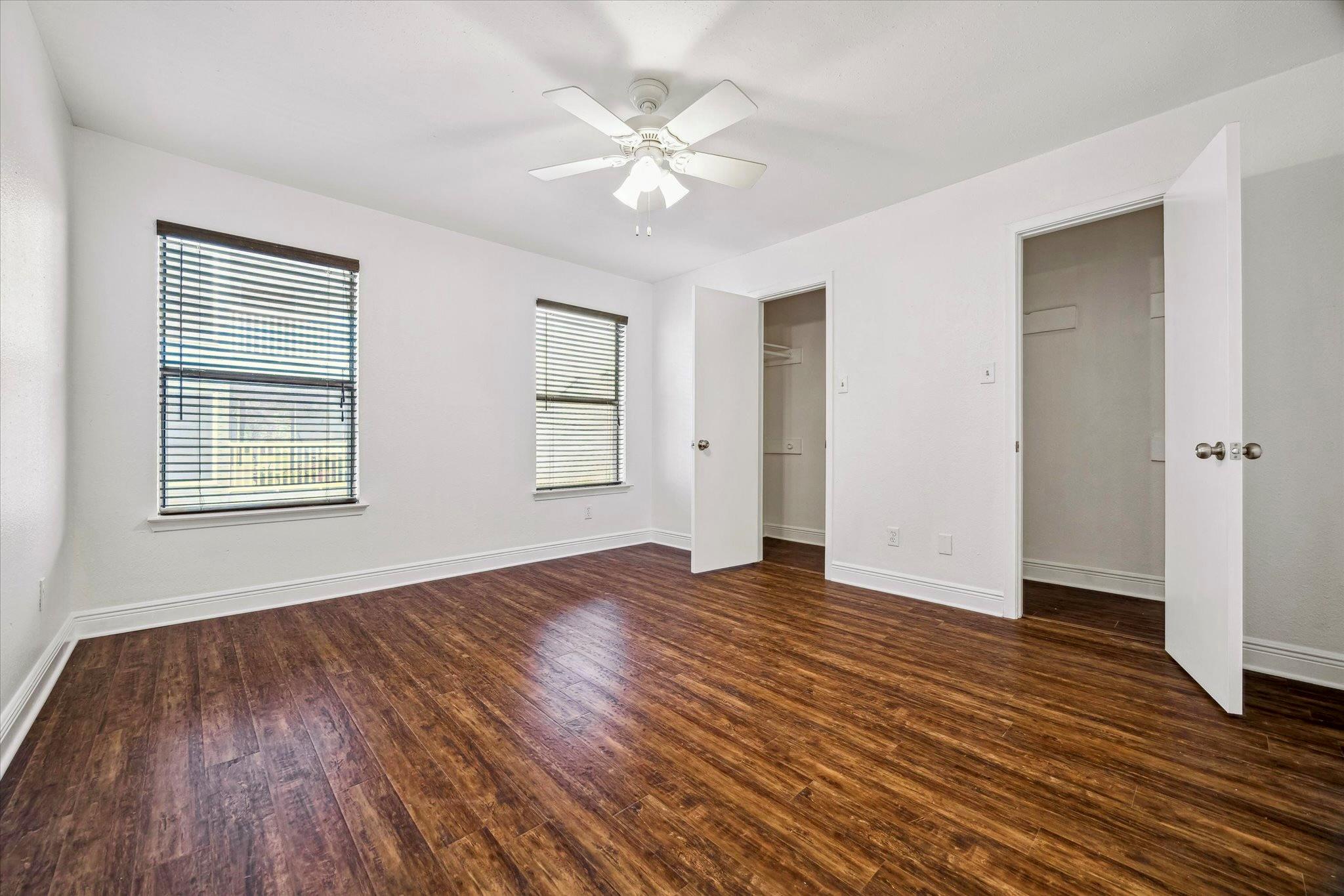 2018 W Rundberg Ln 16a Property Photo 8