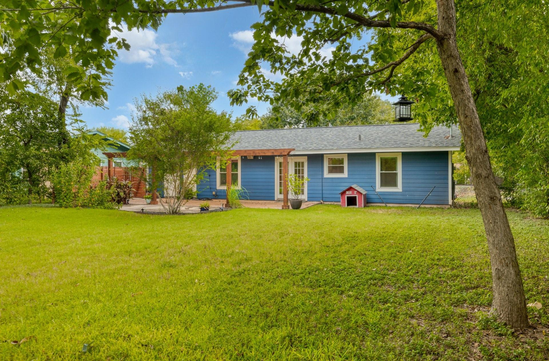 1511 Fairfield Dr Property Photo 27