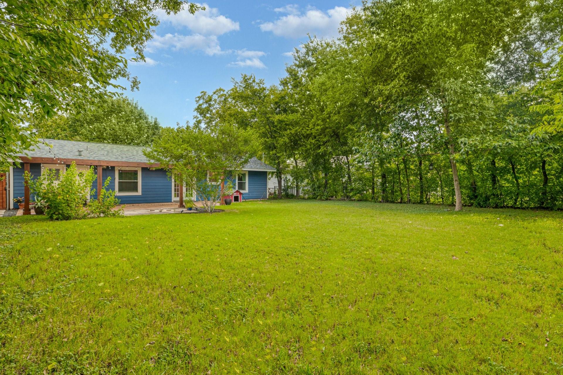 1511 Fairfield Dr Property Photo 29