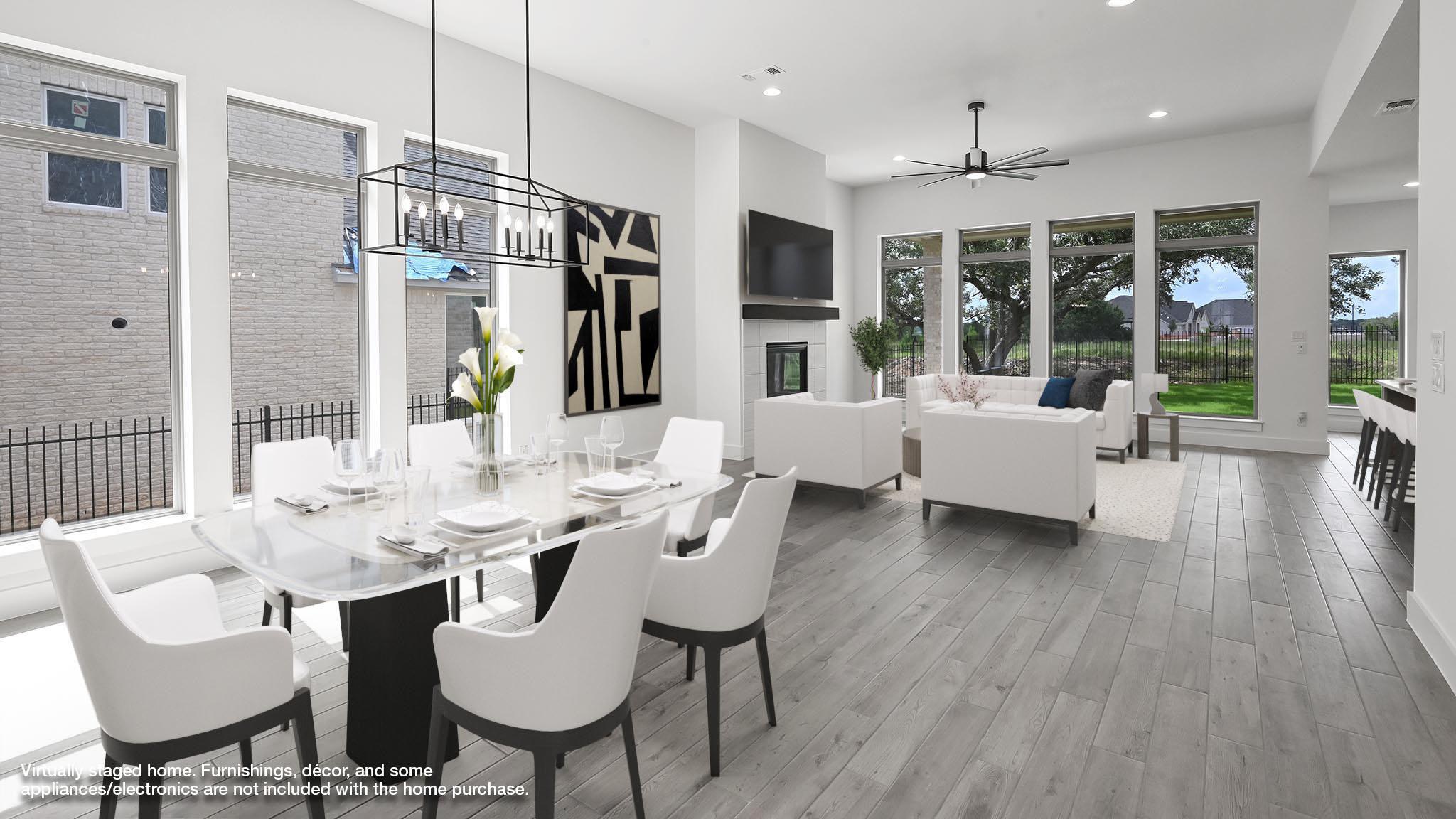 451 Leaning Rock Rdg Property Photo 3