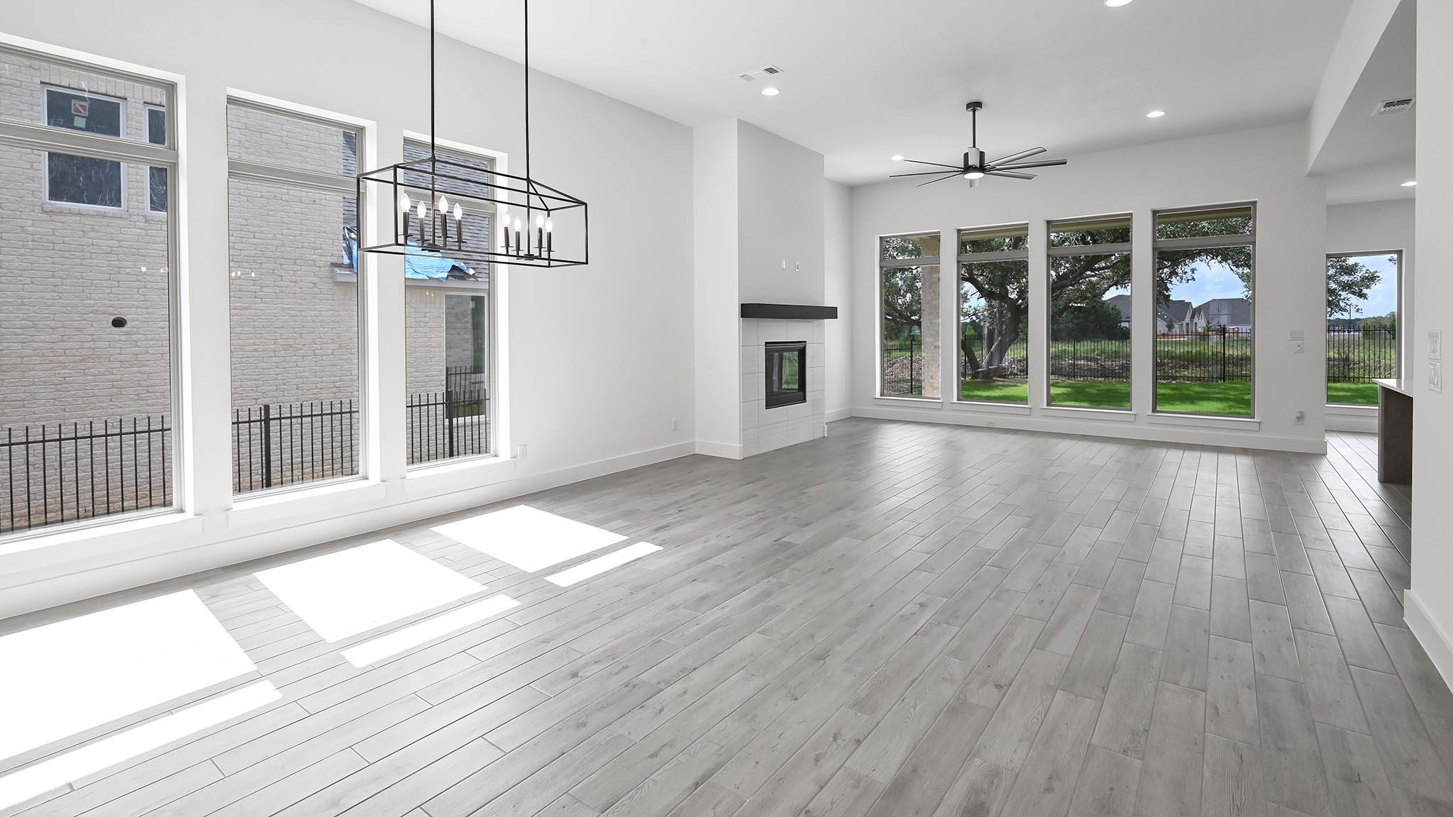 451 Leaning Rock Rdg Property Photo 8