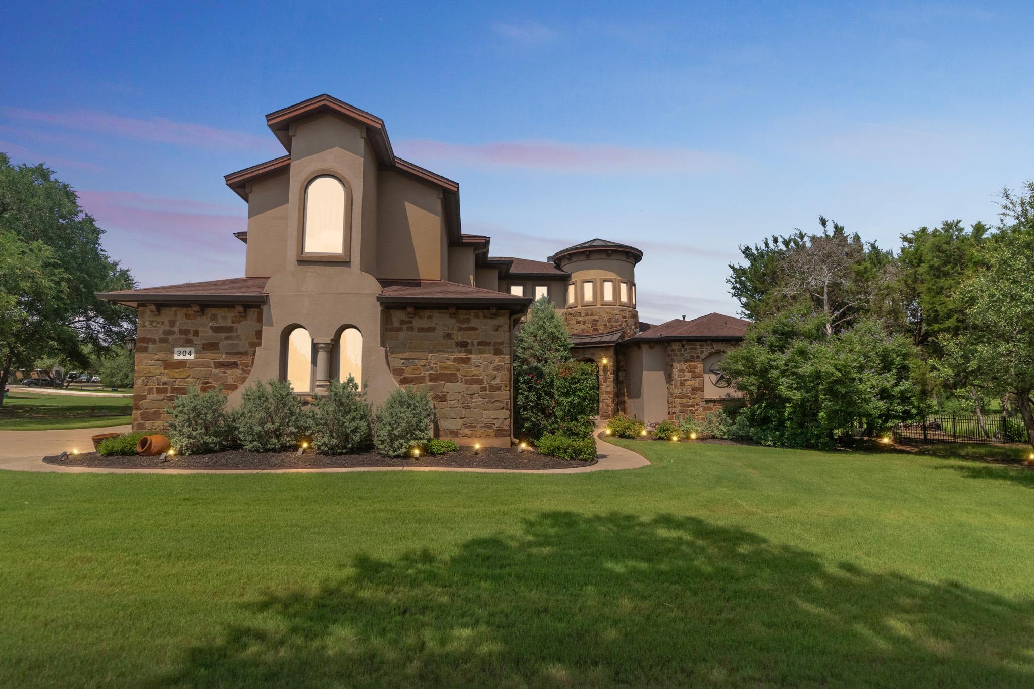 304 Pheasant Meadow None Property Photo 1