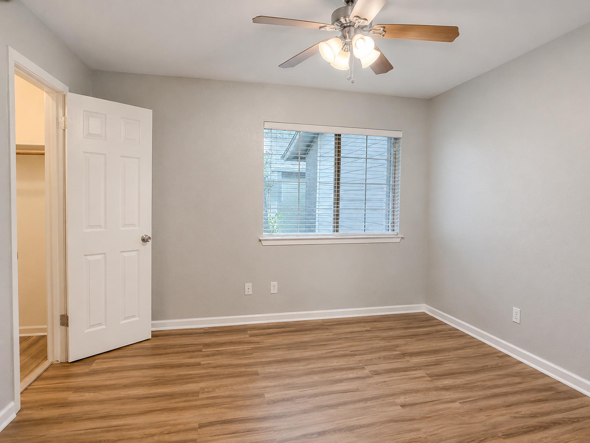 2101 Polaris Ave #9 Property Photo 16