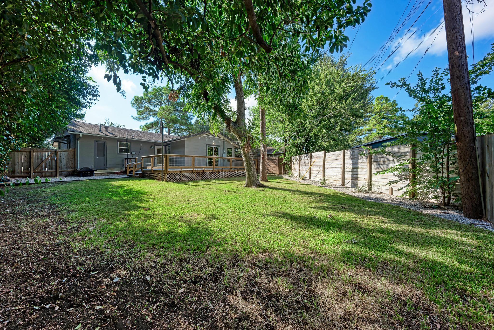 2508 East Side Dr Property Photo 8