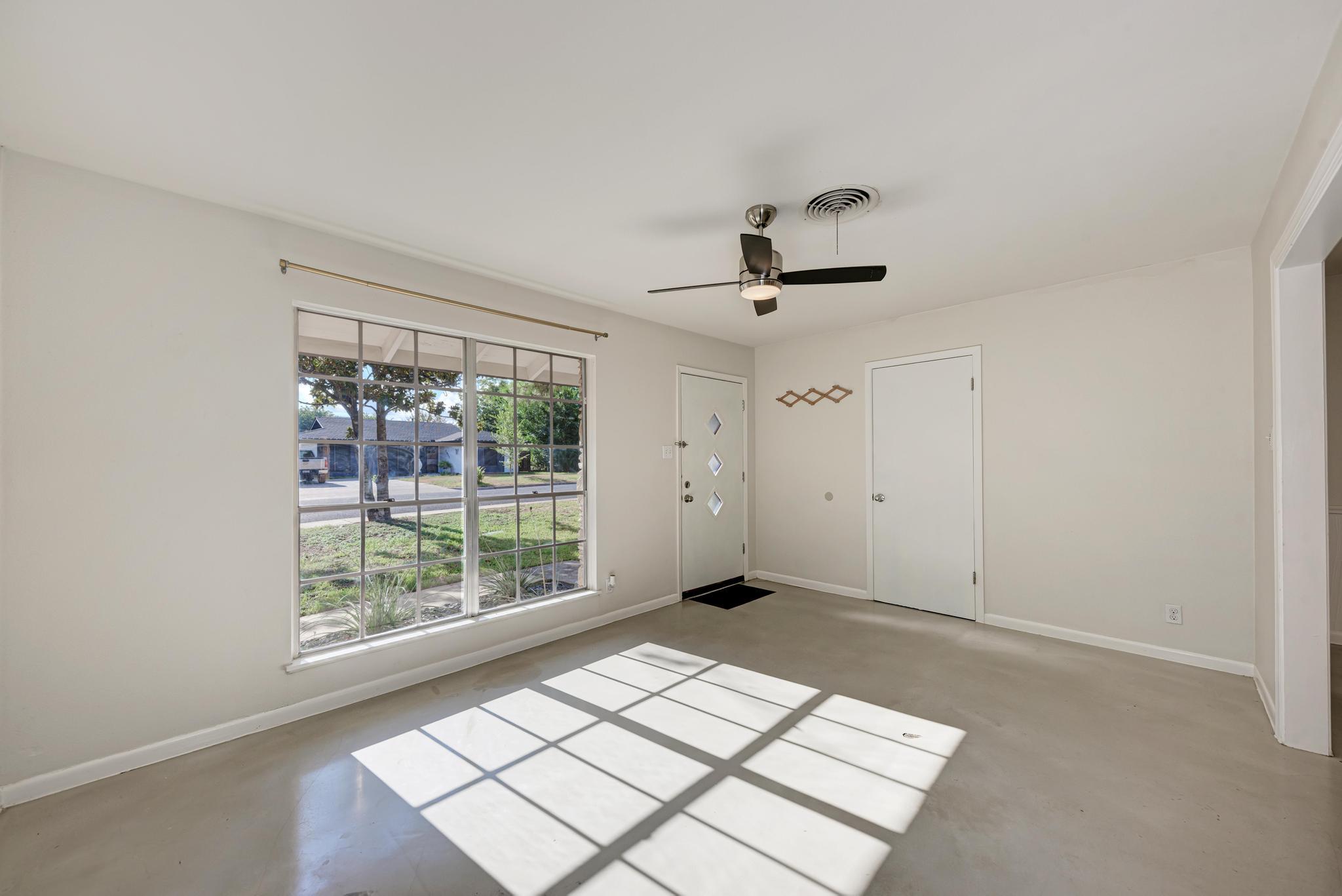 2508 East Side Dr Property Photo 15