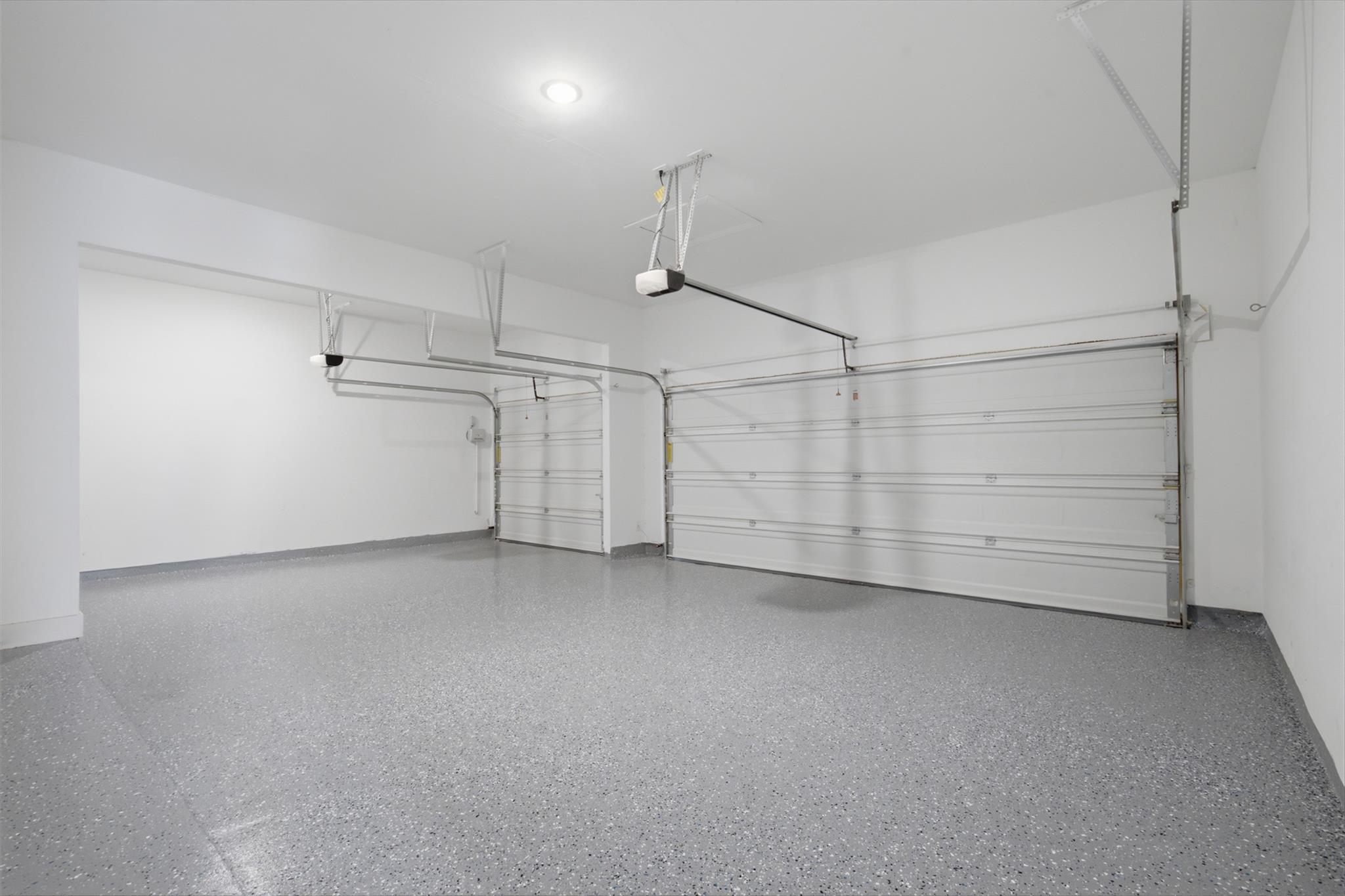 1106 Silent Oaks Dr Property Photo 8