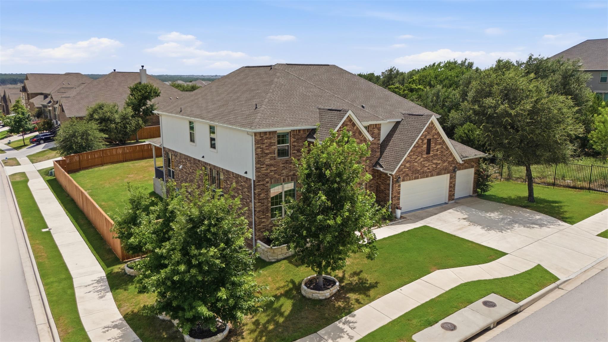1106 Silent Oaks Dr Property Photo 35