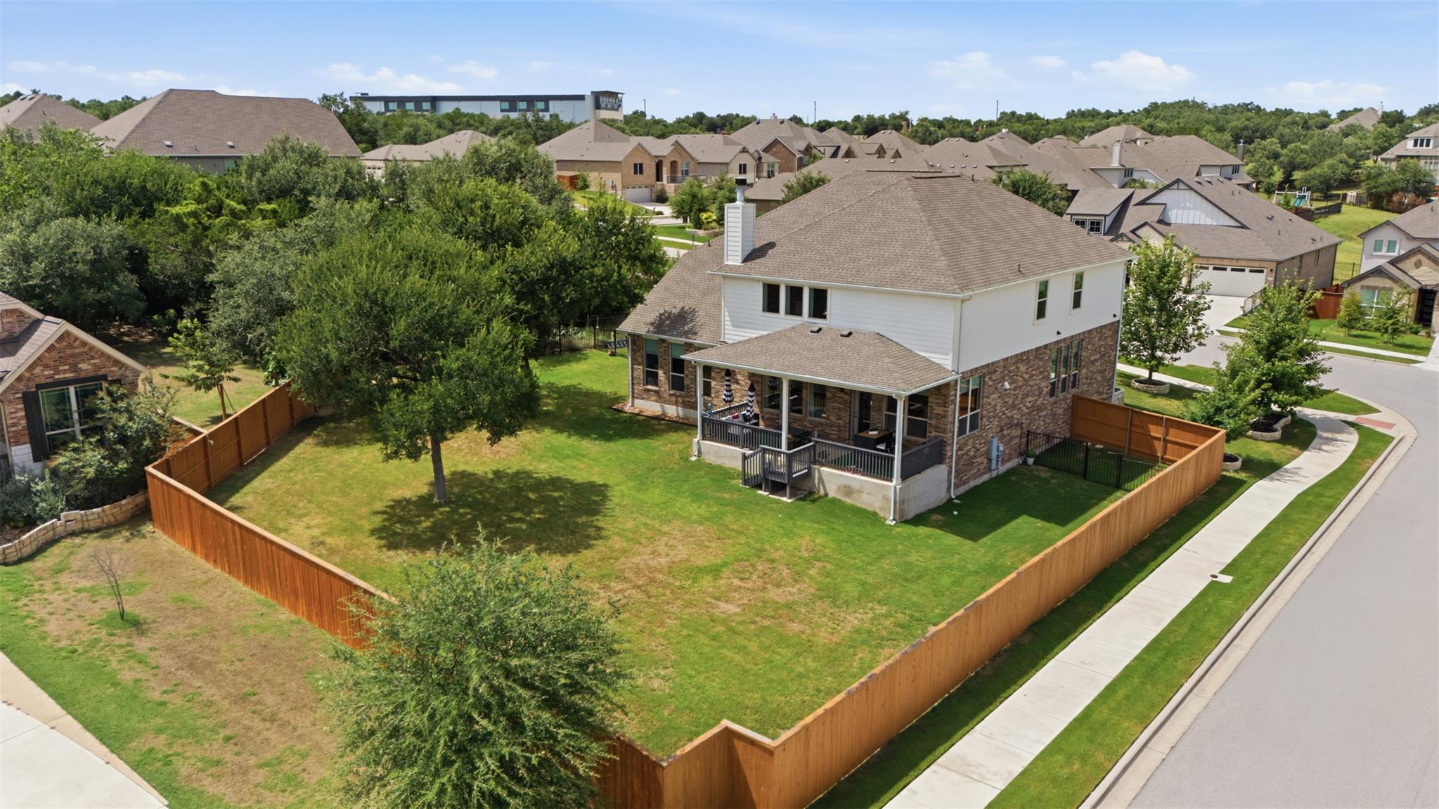 1106 Silent Oaks Dr Property Photo 36