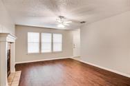 1704 Shag Bark Trl #a Property Photo 3