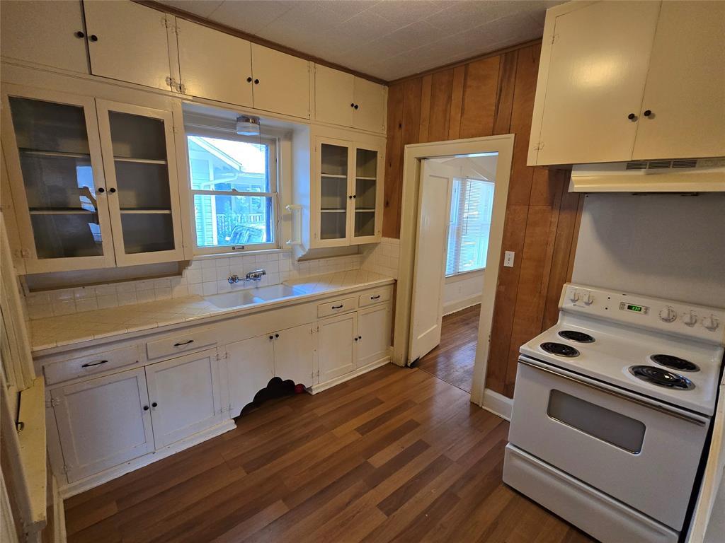 3102 Wheeler St Property Photo 3