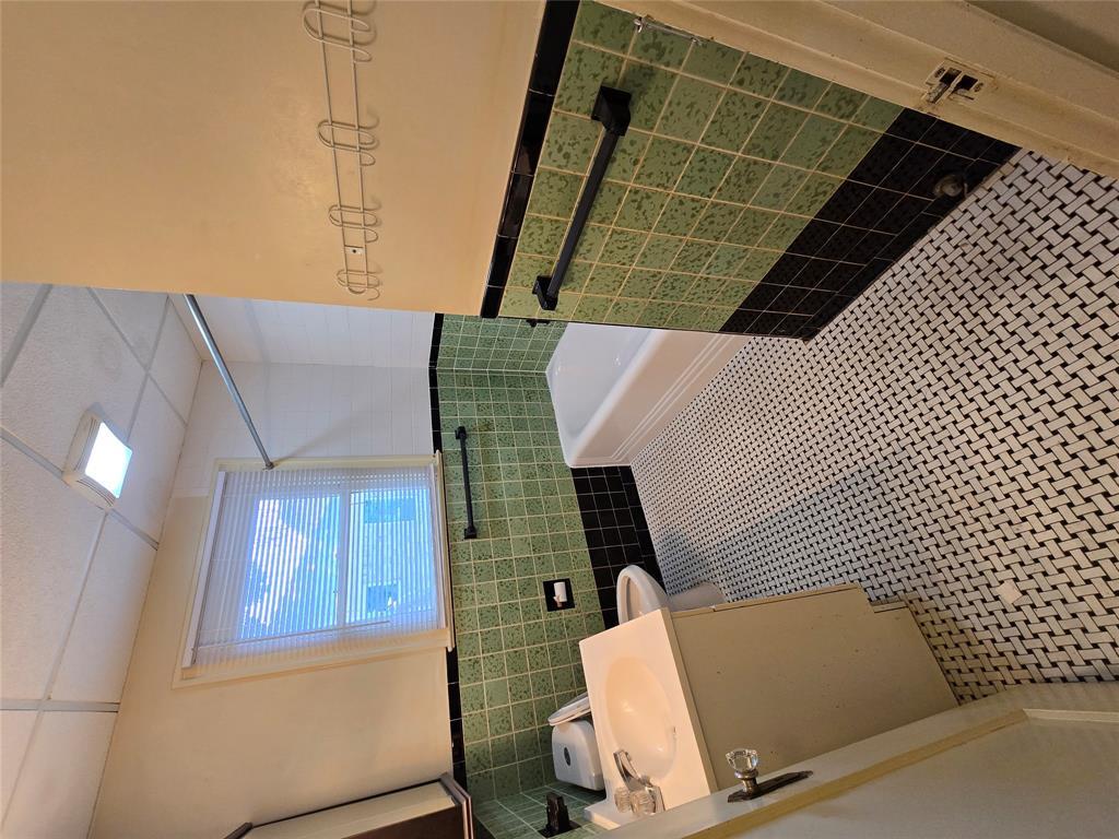 3102 Wheeler St Property Photo 13