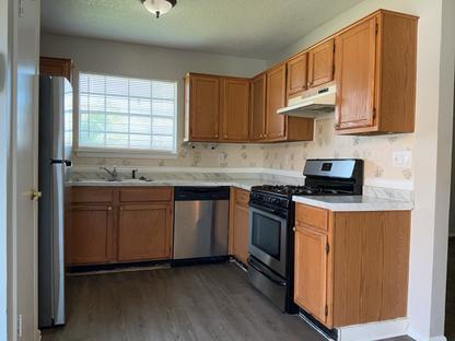 610/608 Greenlawn Blvd Property Photo 18