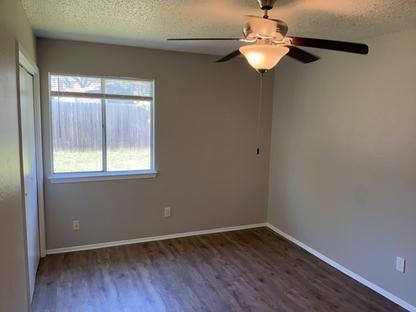610/608 Greenlawn Blvd Property Photo 27