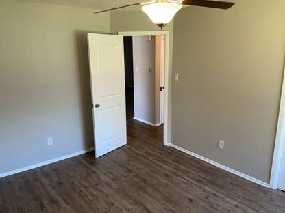 610/608 Greenlawn Blvd Property Photo 30